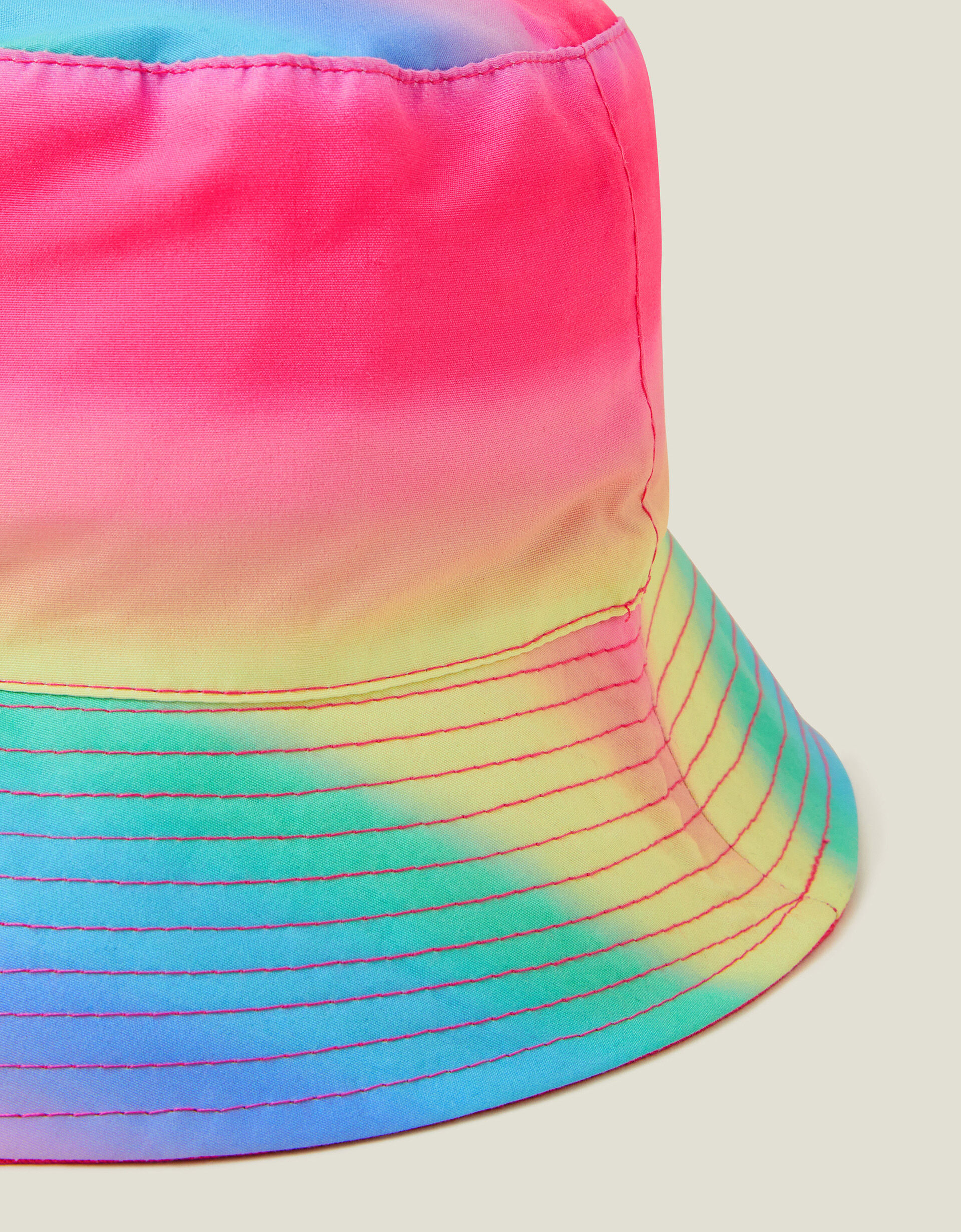 Pastel bucket hat online