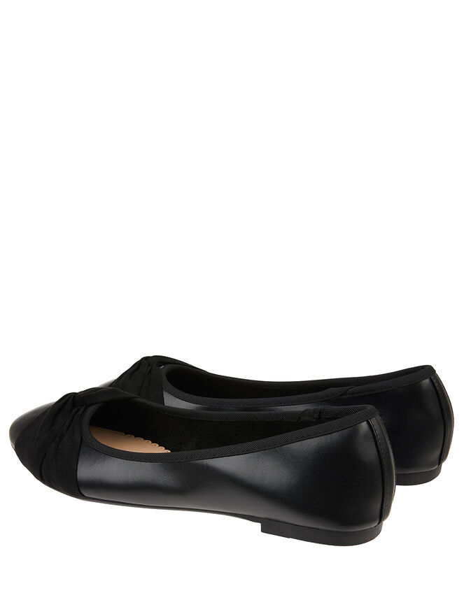 Twist Ballerina Flat Shoes, Black (BLACK), large
