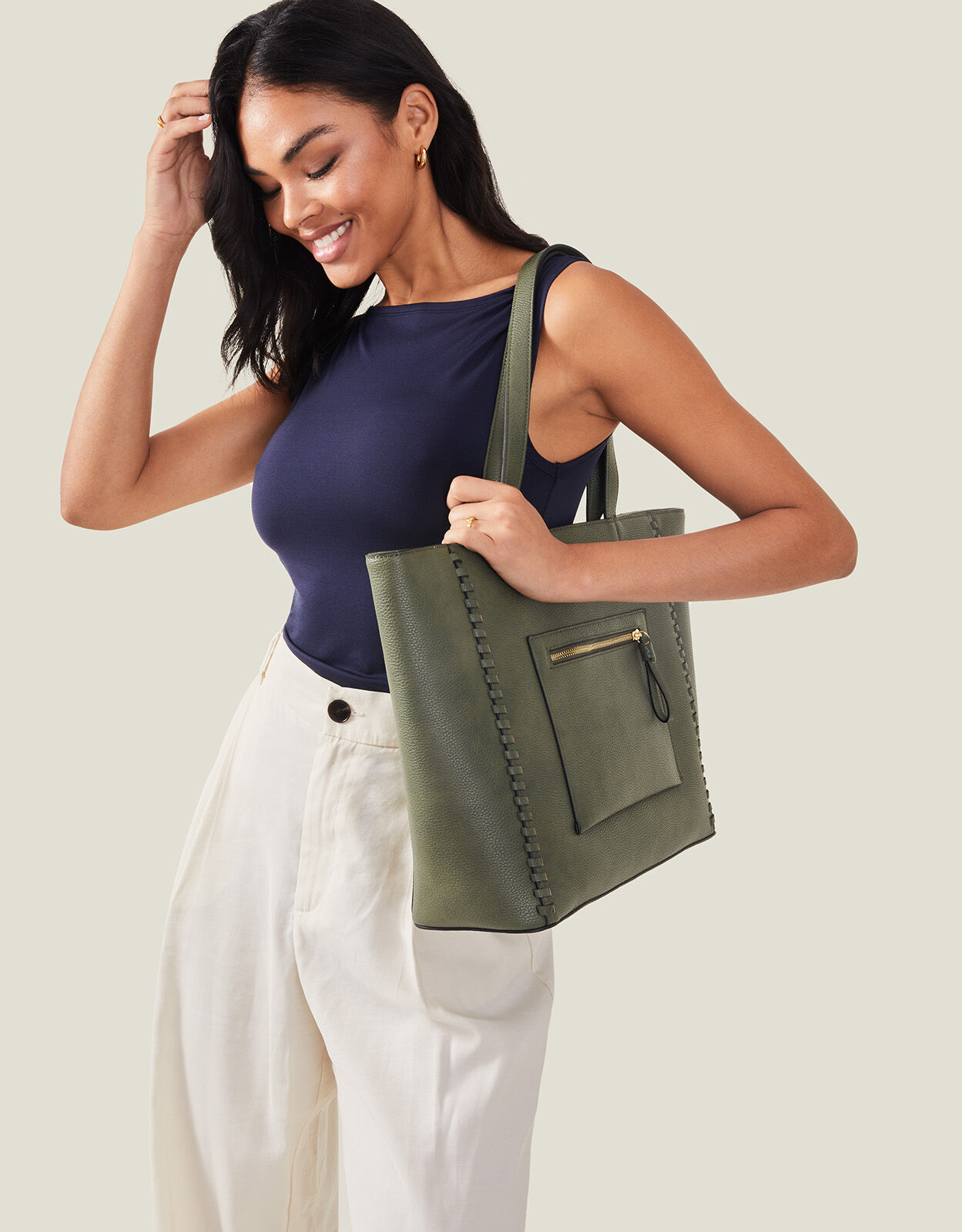 Pocket a tote outlet