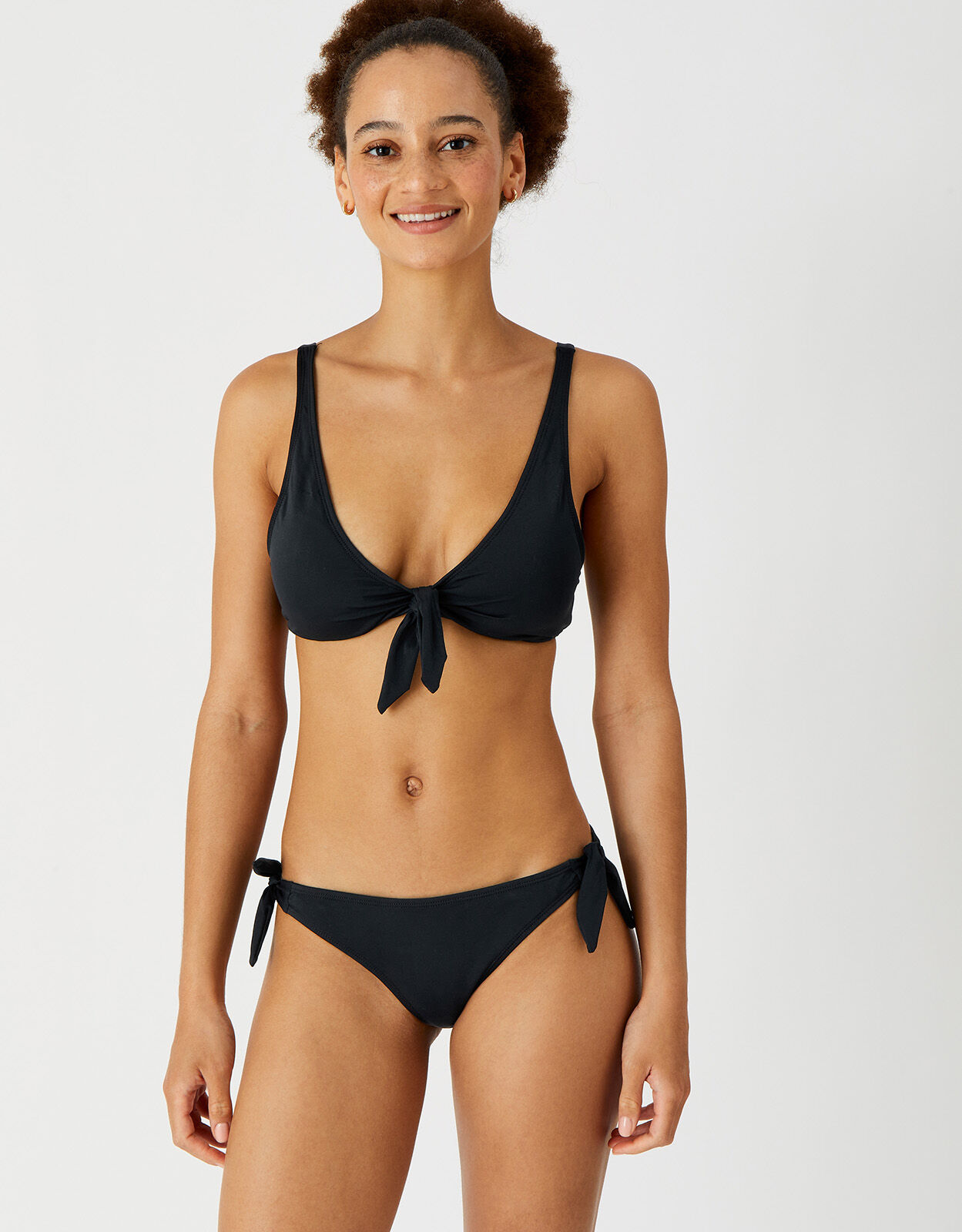 Hollister tie front shop scoop bikini top