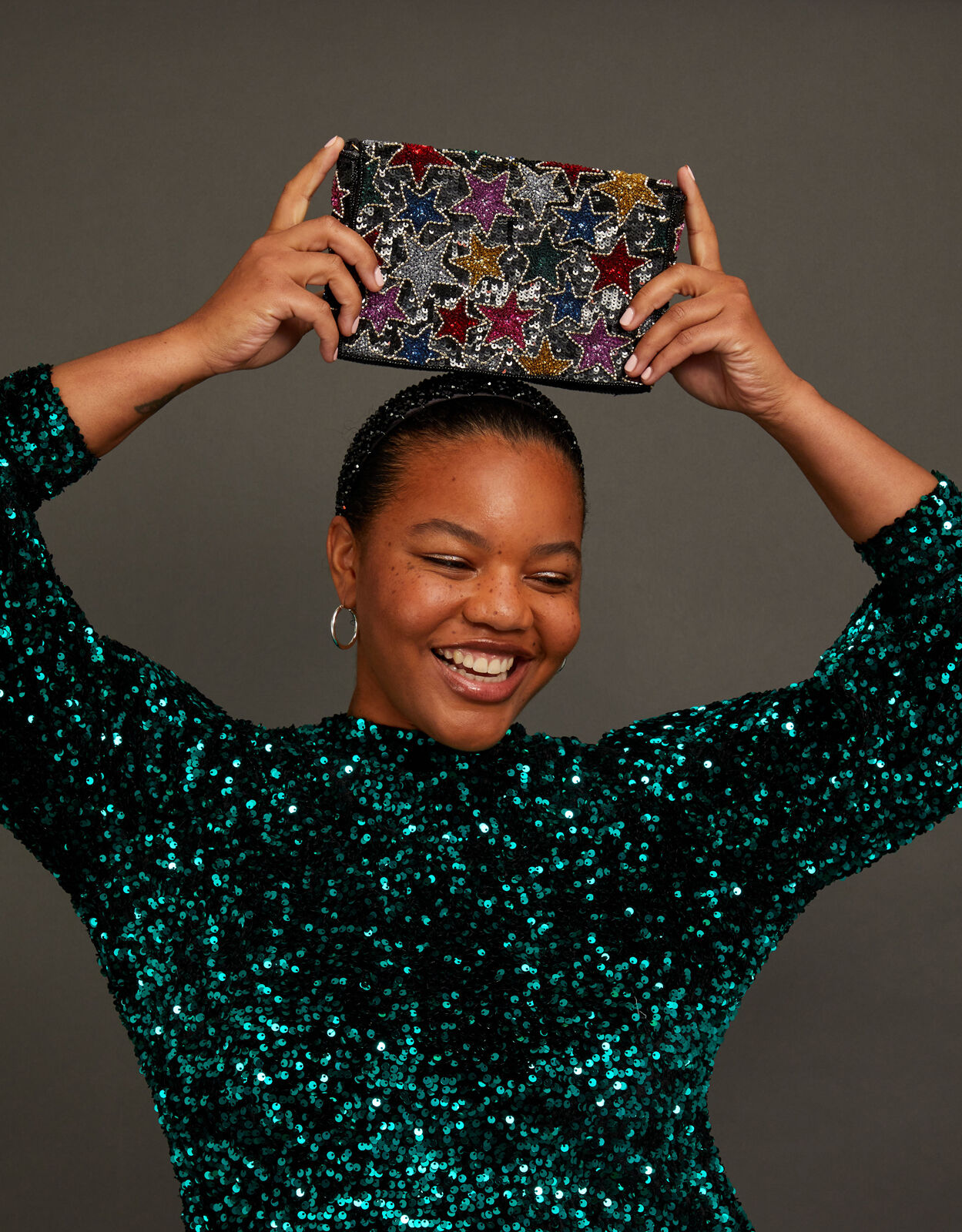 Star best sale clutch bag