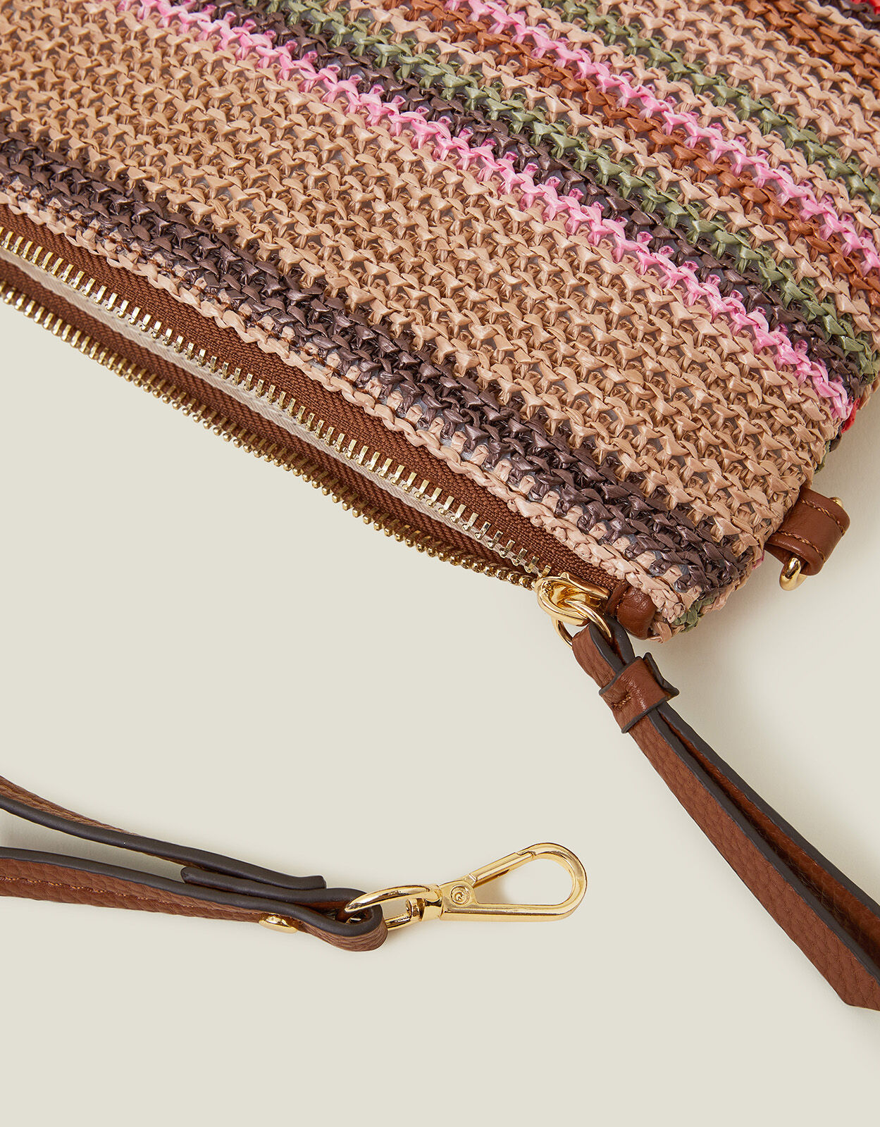 Raffia pouch top