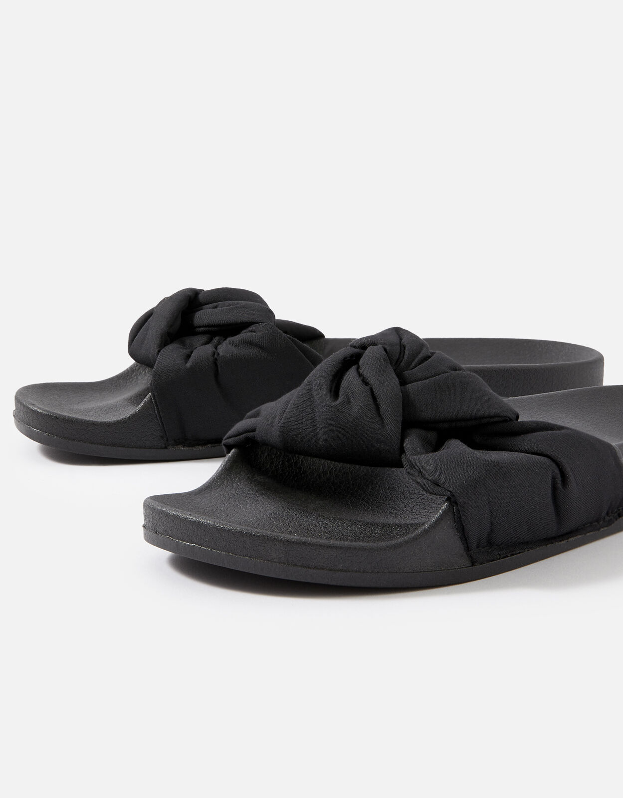 Knot Sliders Black