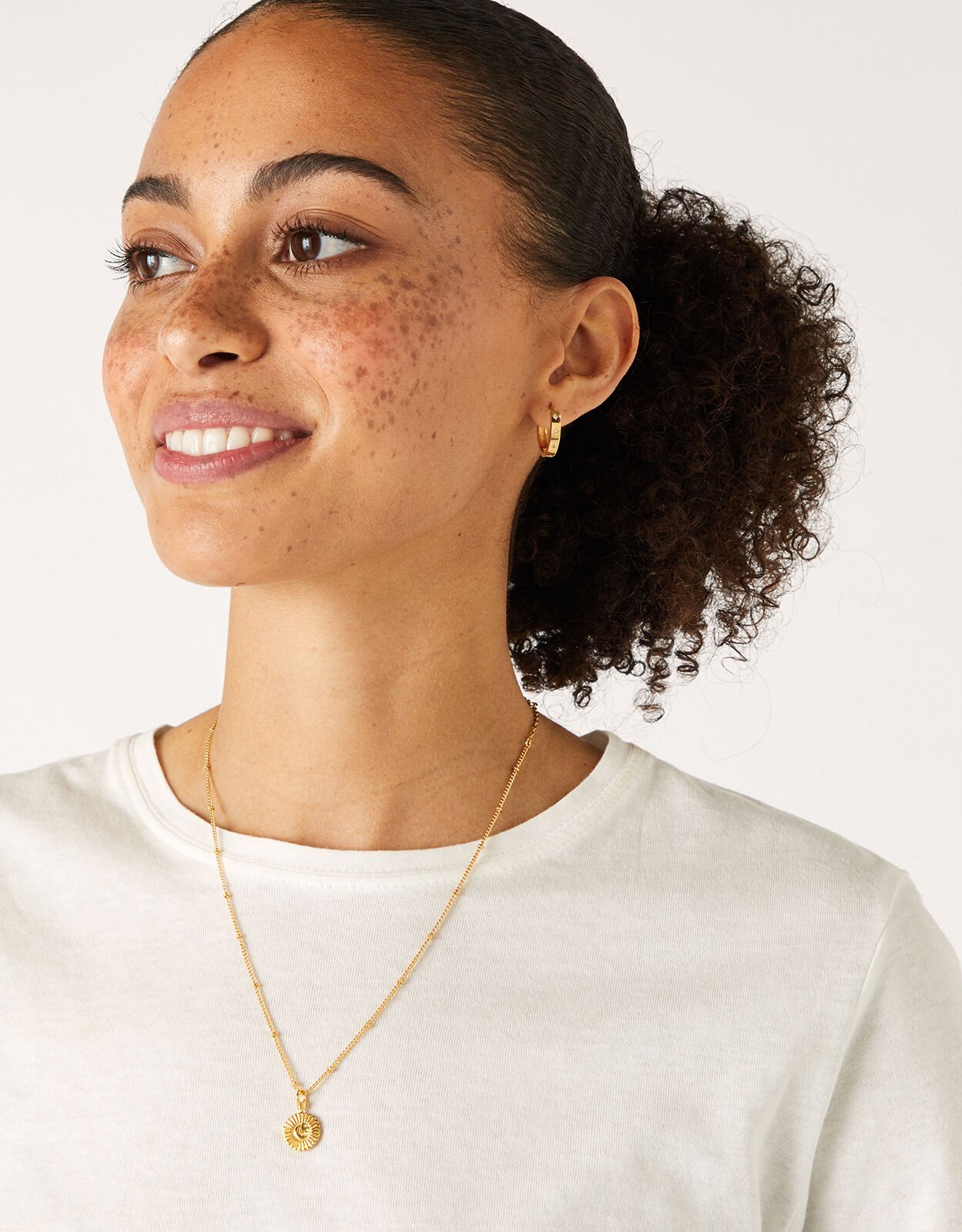 Accessorize gold necklace Clearance