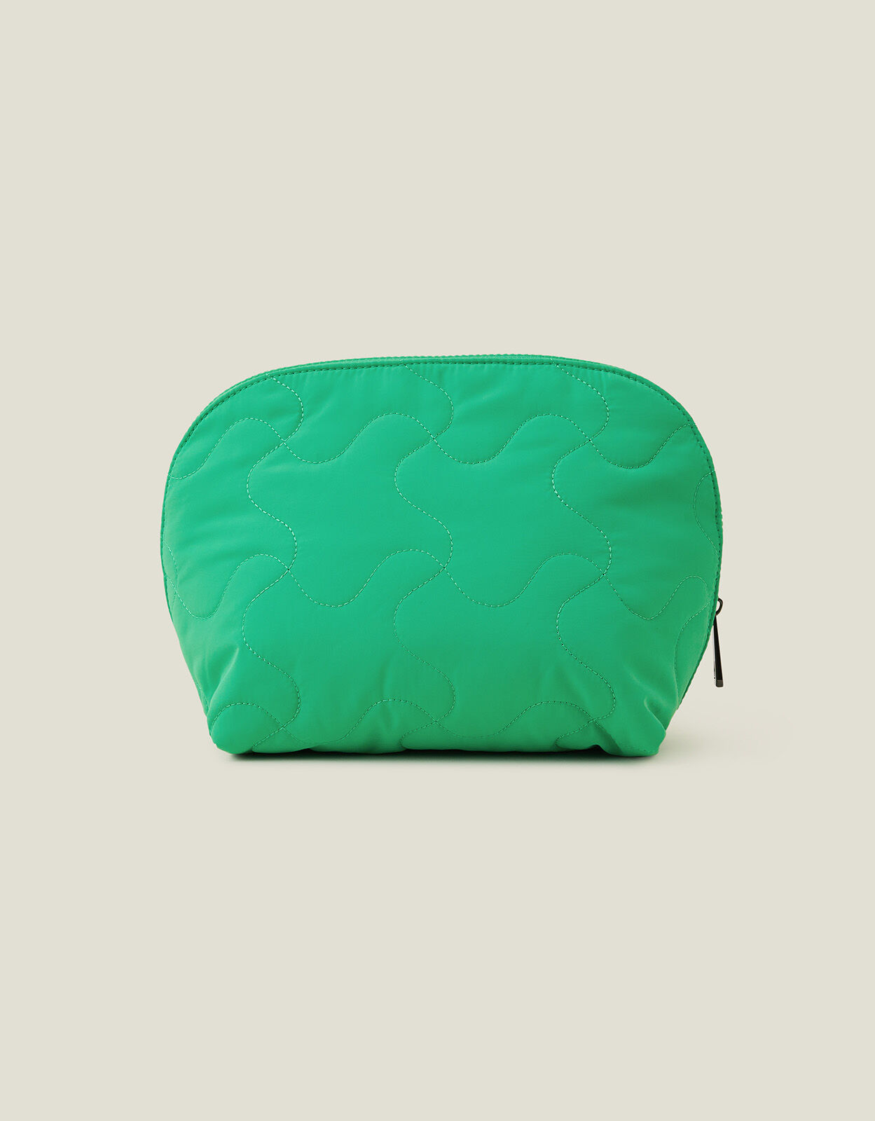 Accessorize hot sale wash bag