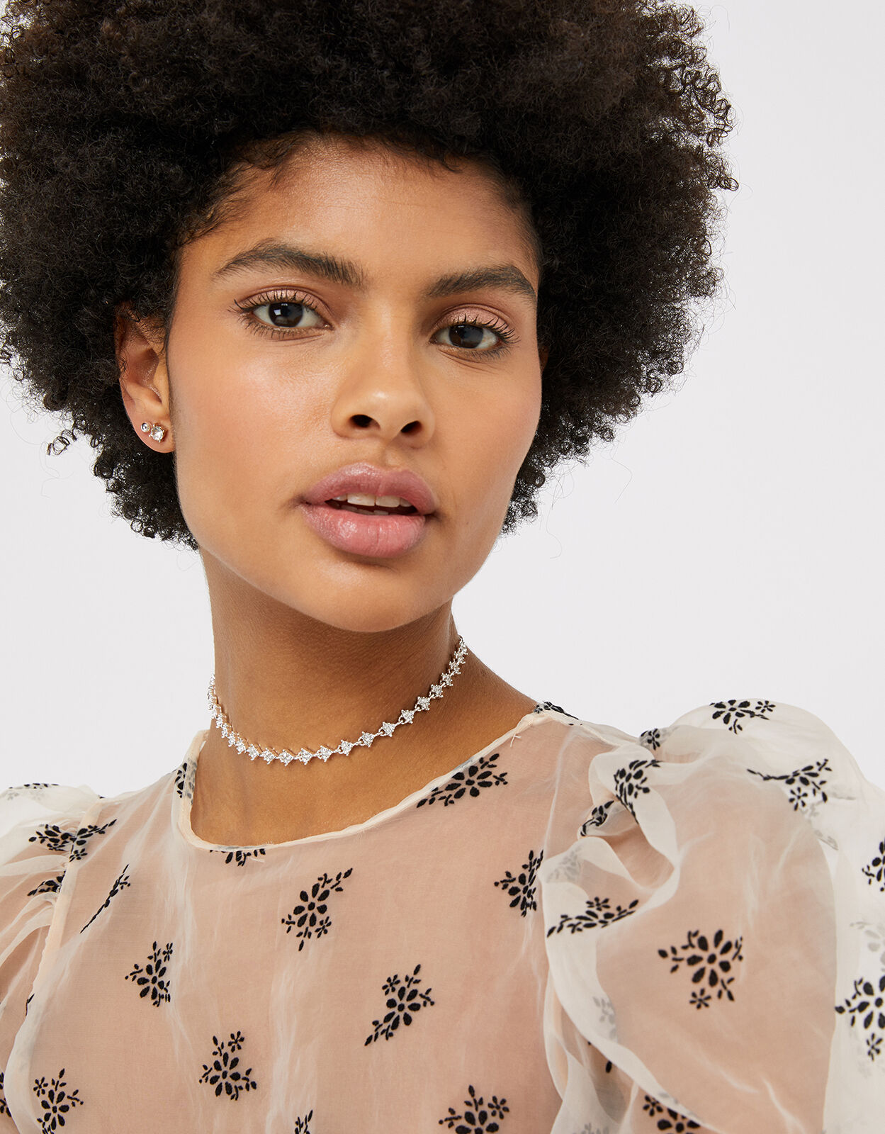 Choker necklace new arrivals accessorize