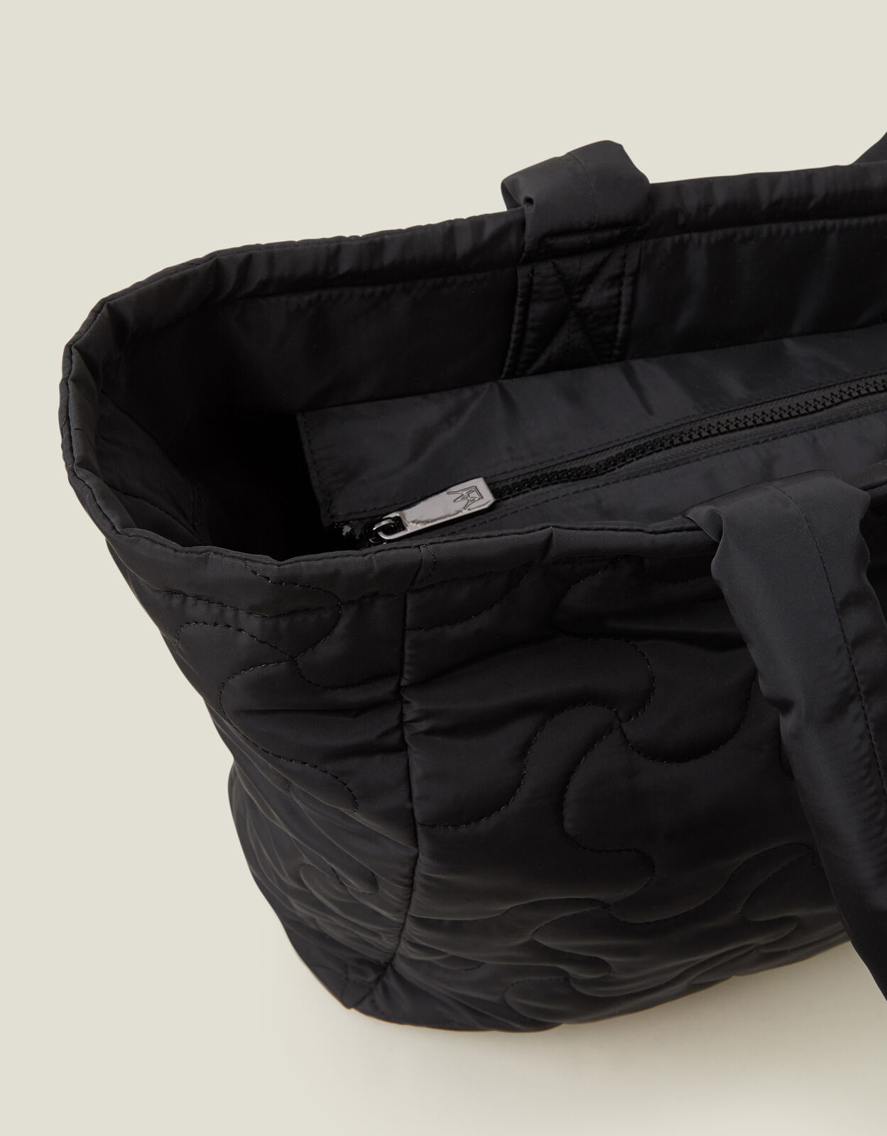 Quilted nylon tote bag hotsell
