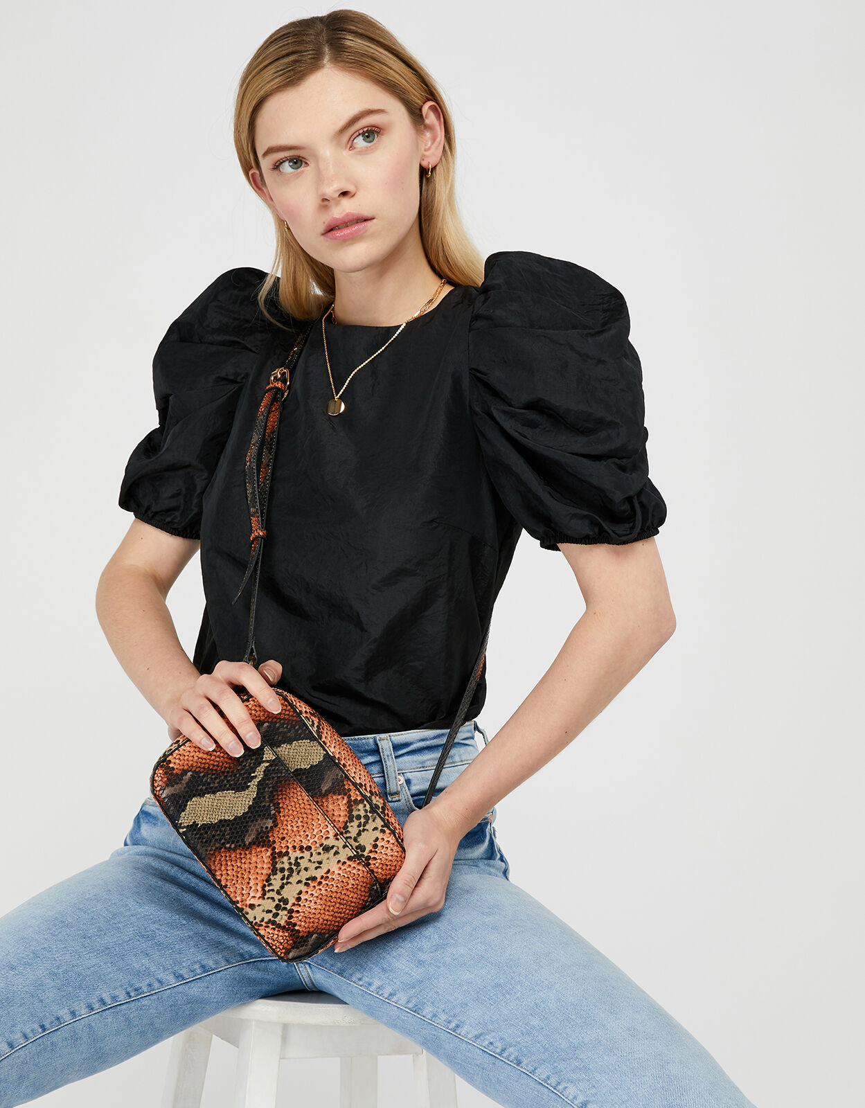 Snake cross new arrivals body bag