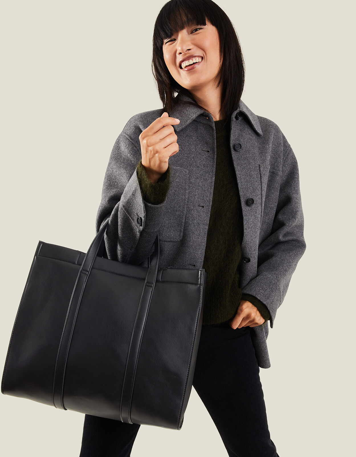Large shoulder tote 2025 bag