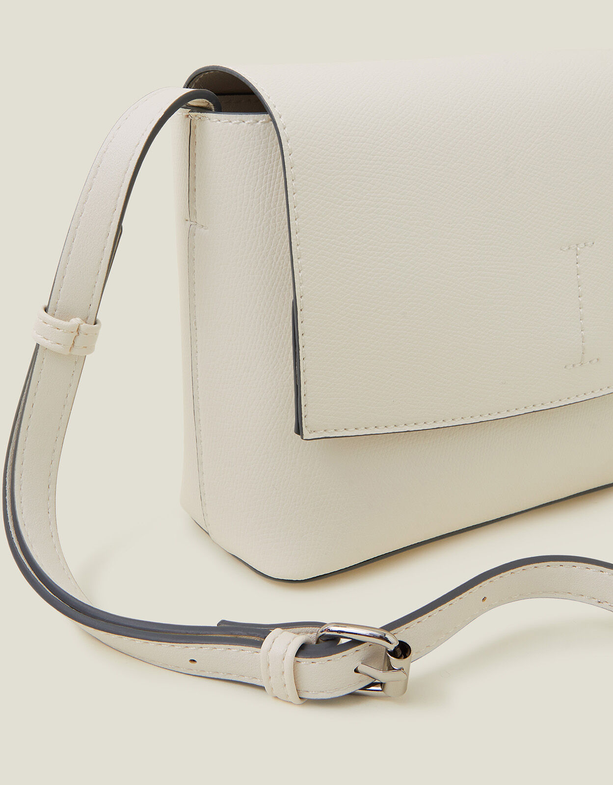Leo Cross Body Bag White
