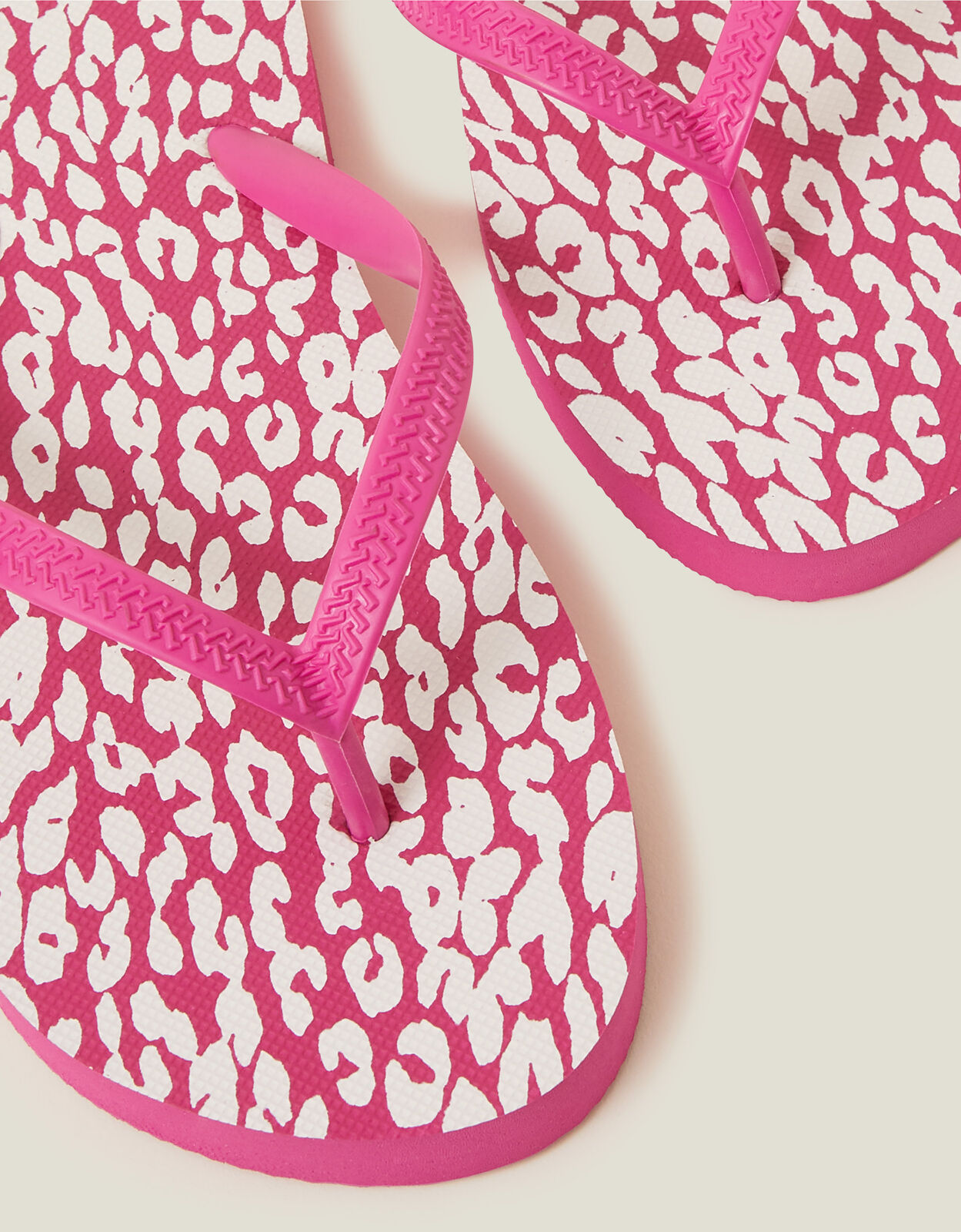 Animal print flip flops new arrivals