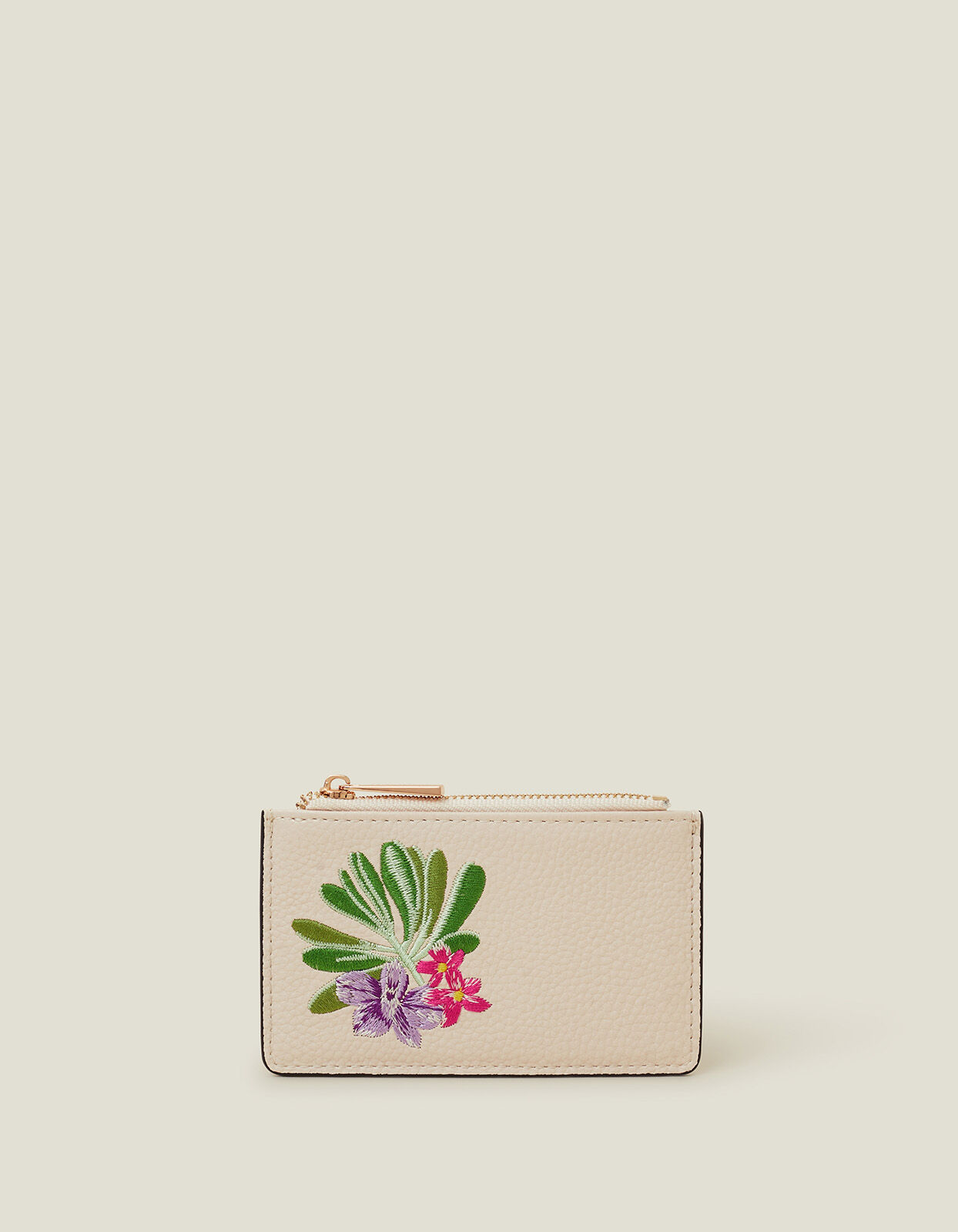 Online shopping travel accessories online