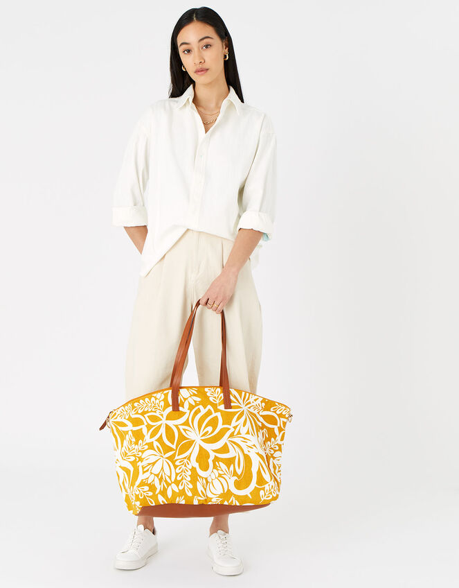 Perla Printed Weekender Bag , , large
