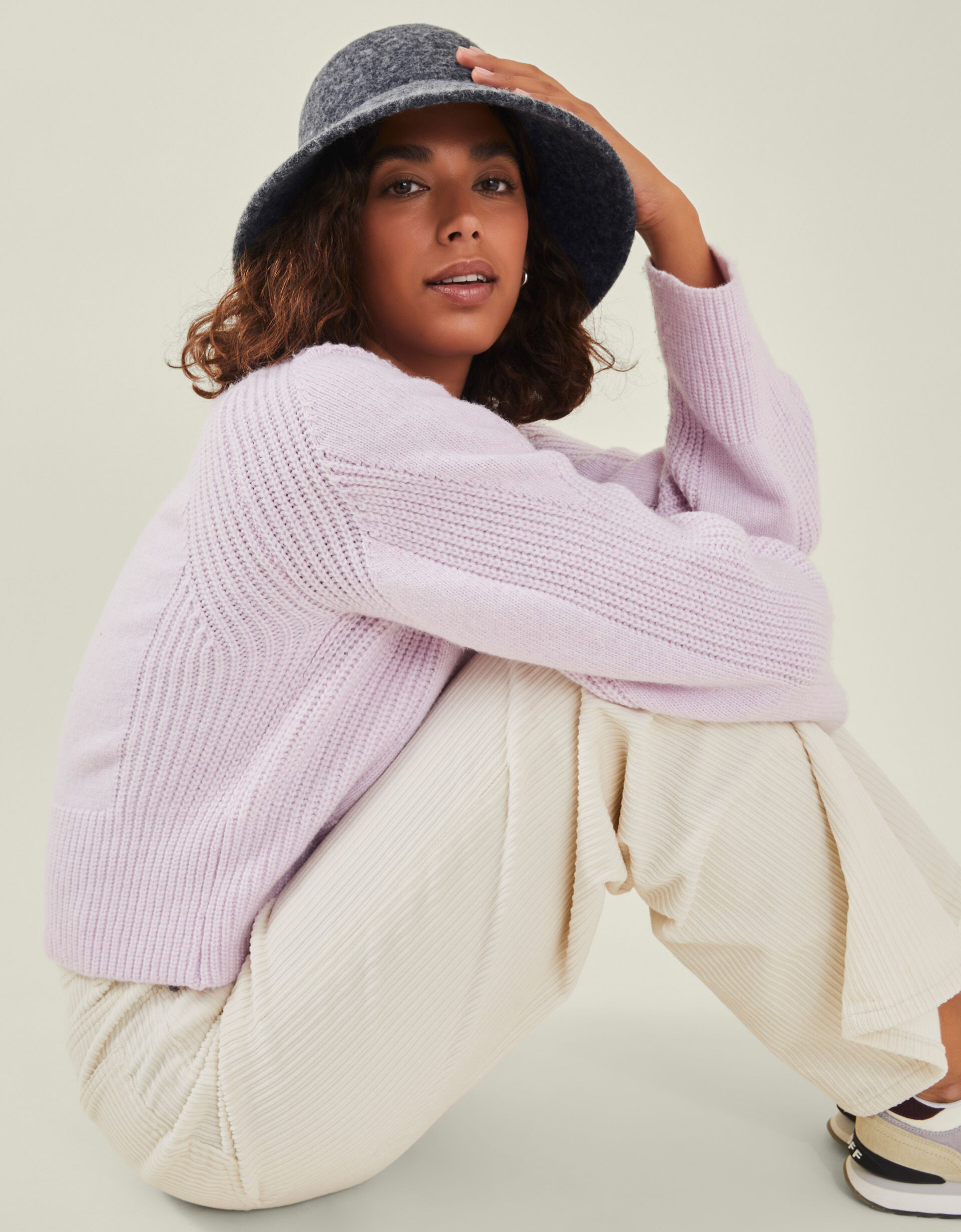 Large wool floppy hat hotsell