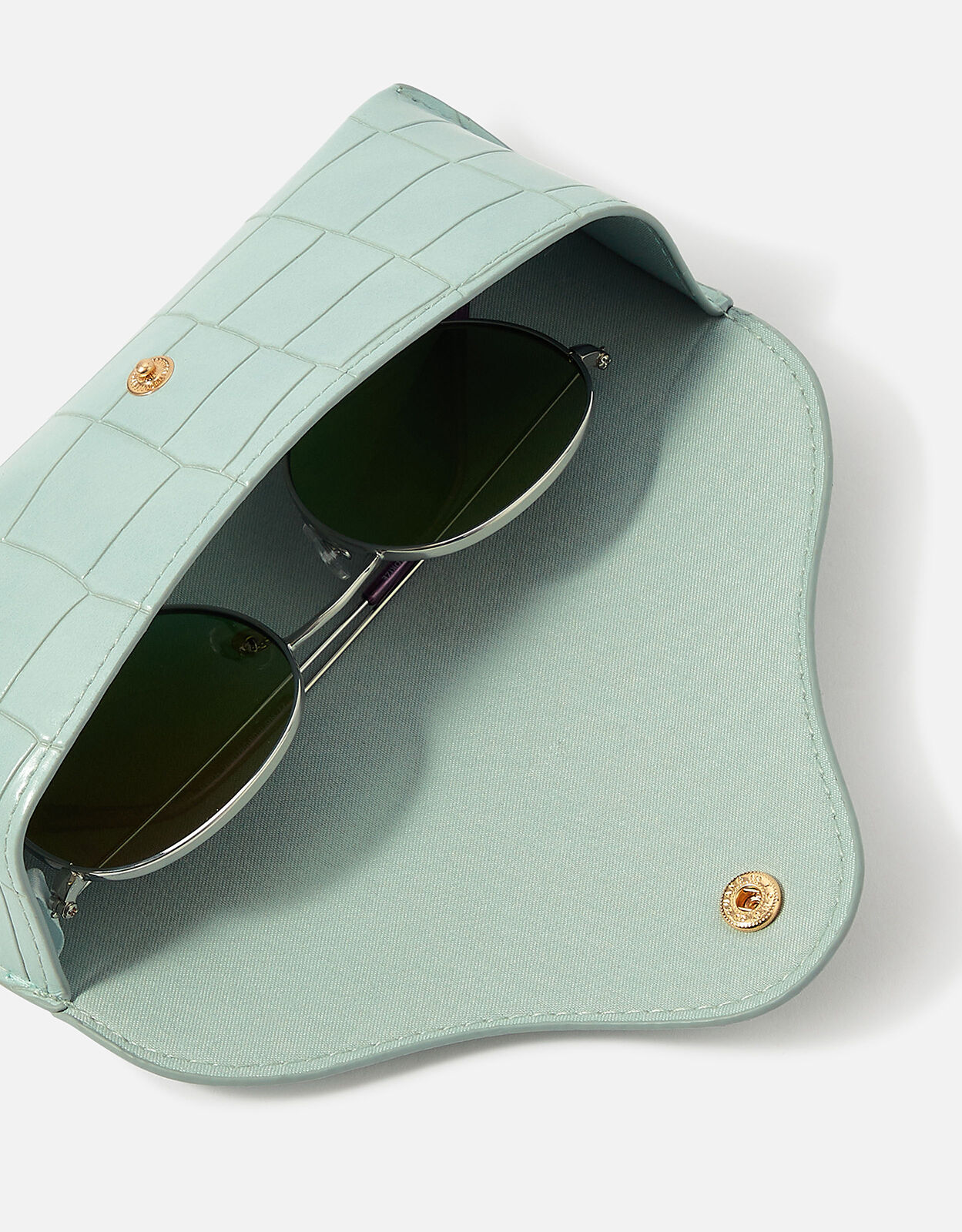 Accessorize discount sunglasses case