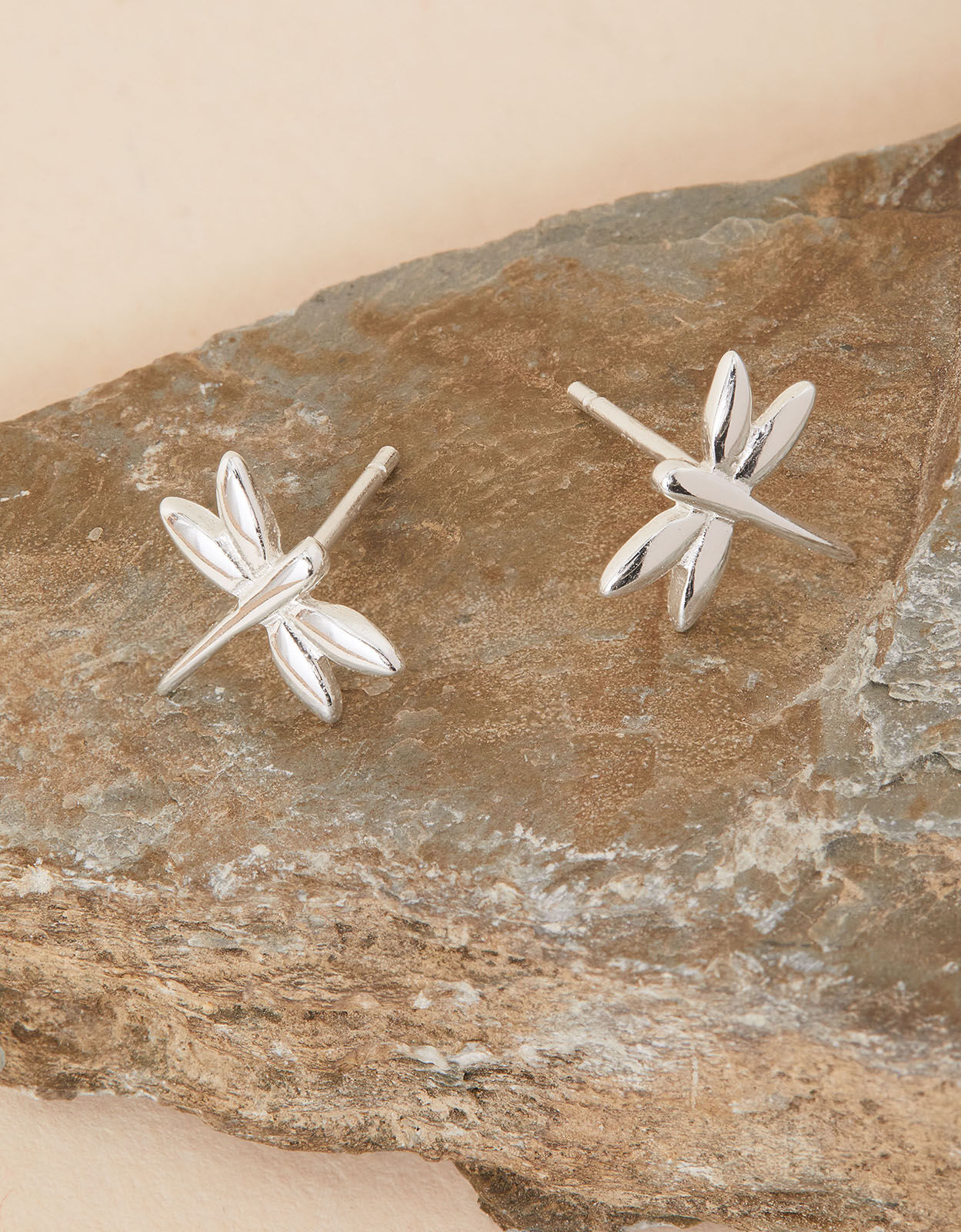 Dragonfly earrings top