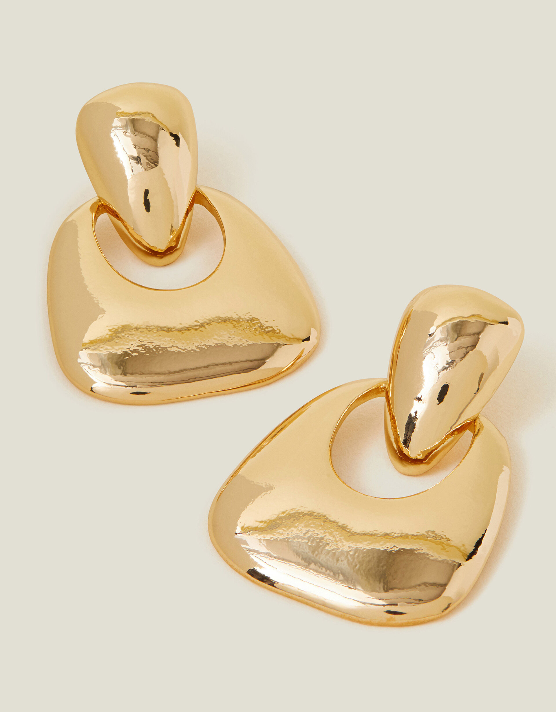 Saratoga Doorknocker Earrings main image 0