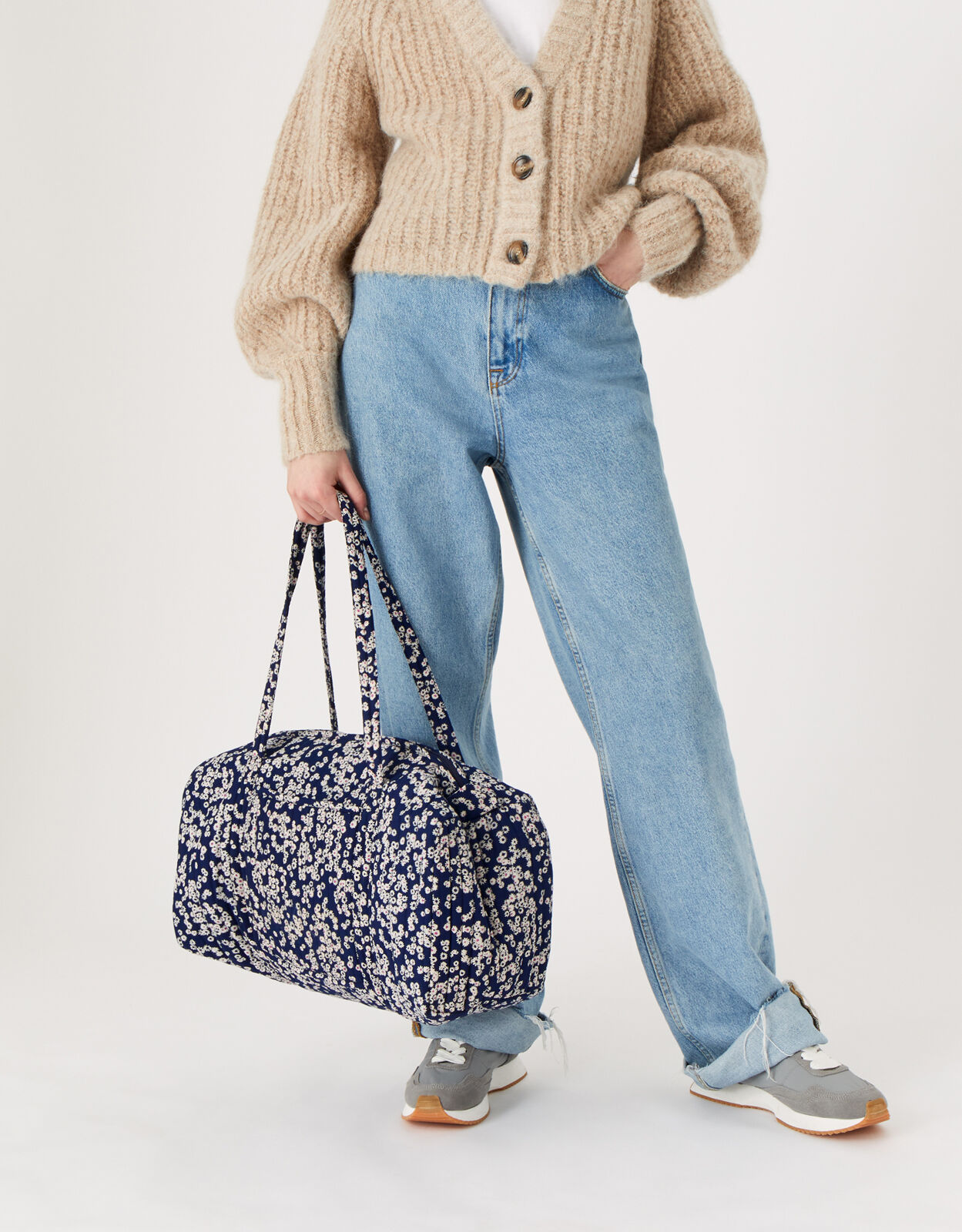 Accessorize weekend bag sale