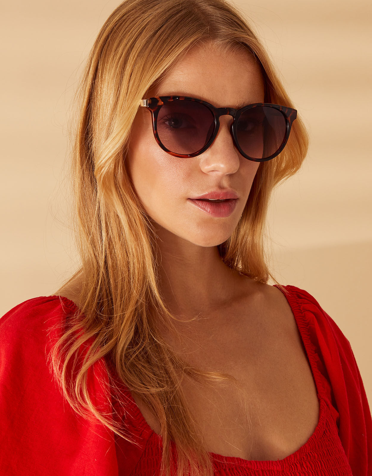 Sunglasses Women s Cat Eye Square Sunglasses Accessorize UK