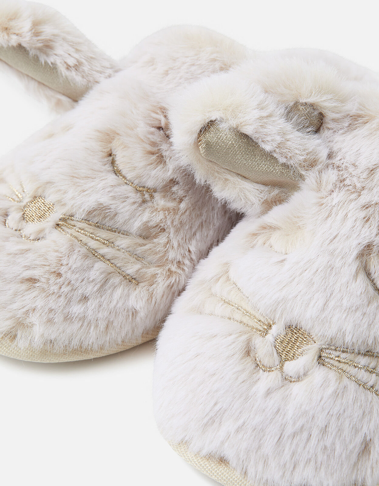 Accessorize slippers online