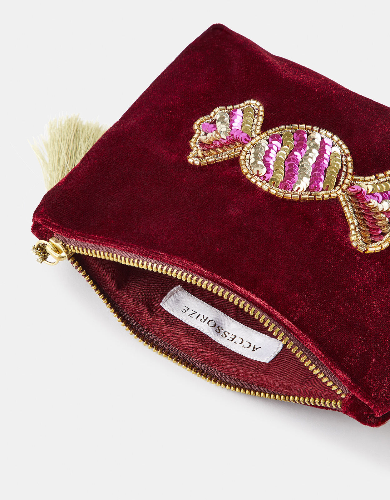 Accessorize pouch 2025