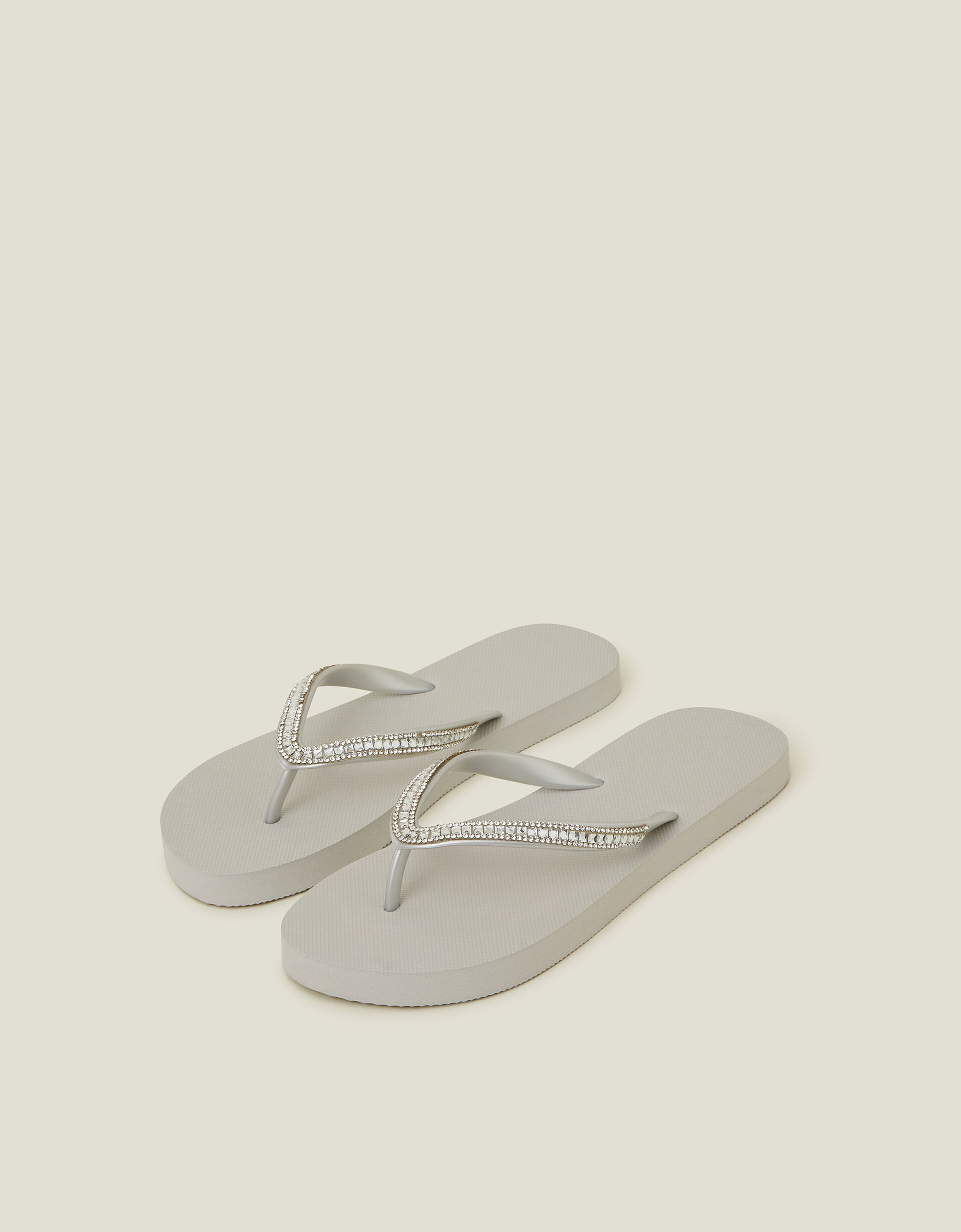 Silver flip flops cheap new arrivals