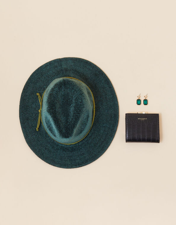 Gift Set: Emerald Accessories £50 and Under, , large