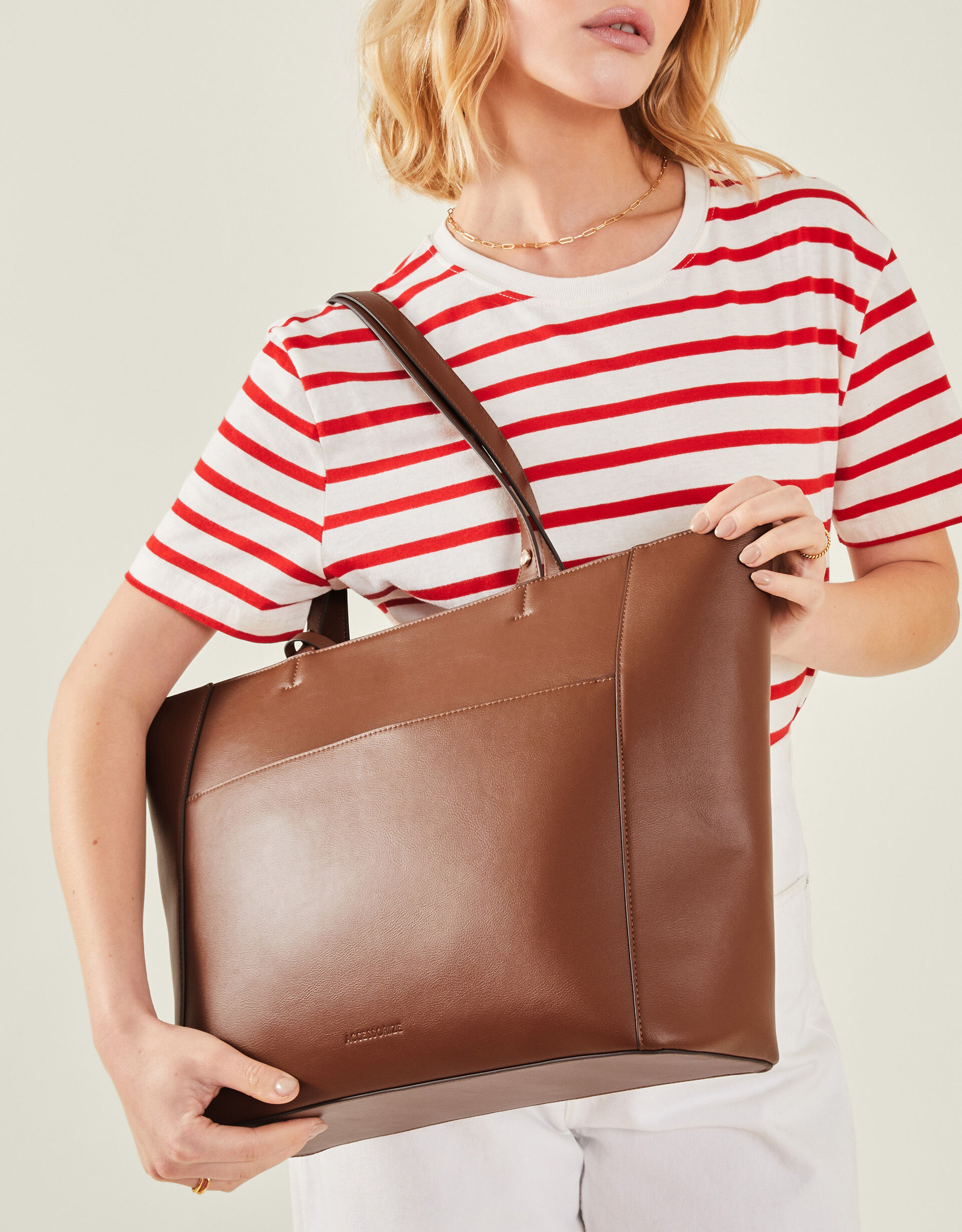 Large tan leather tote bag best sale