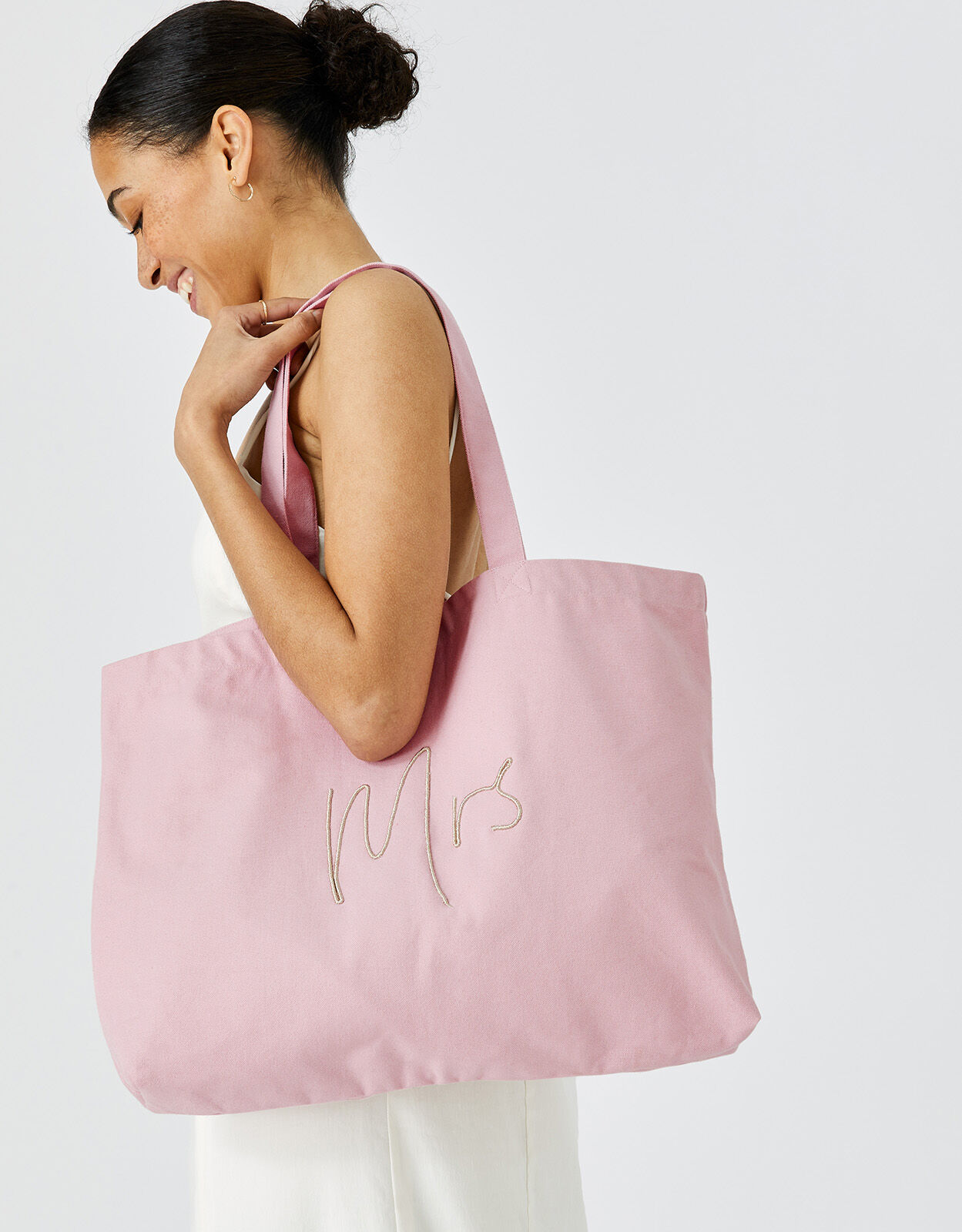 Accessorize mrs bag 2025