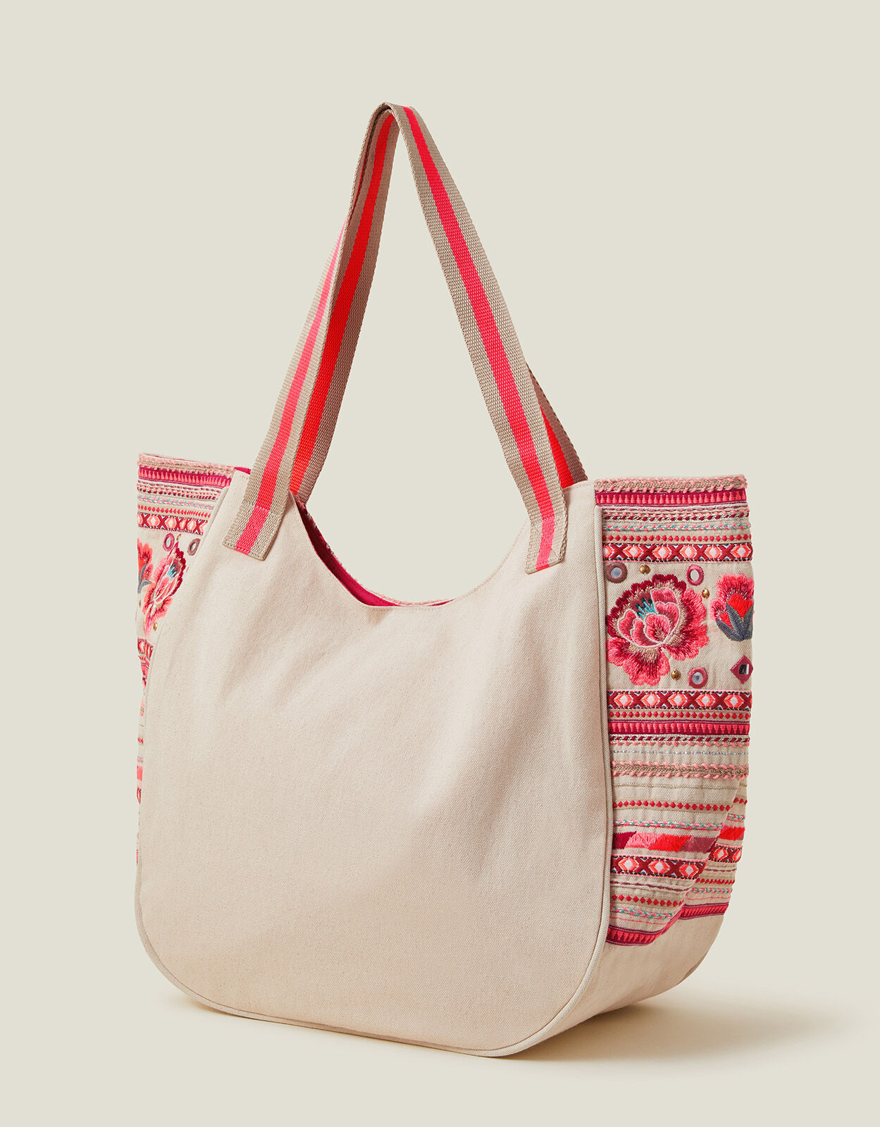 Embroidered tote bags for women 2025