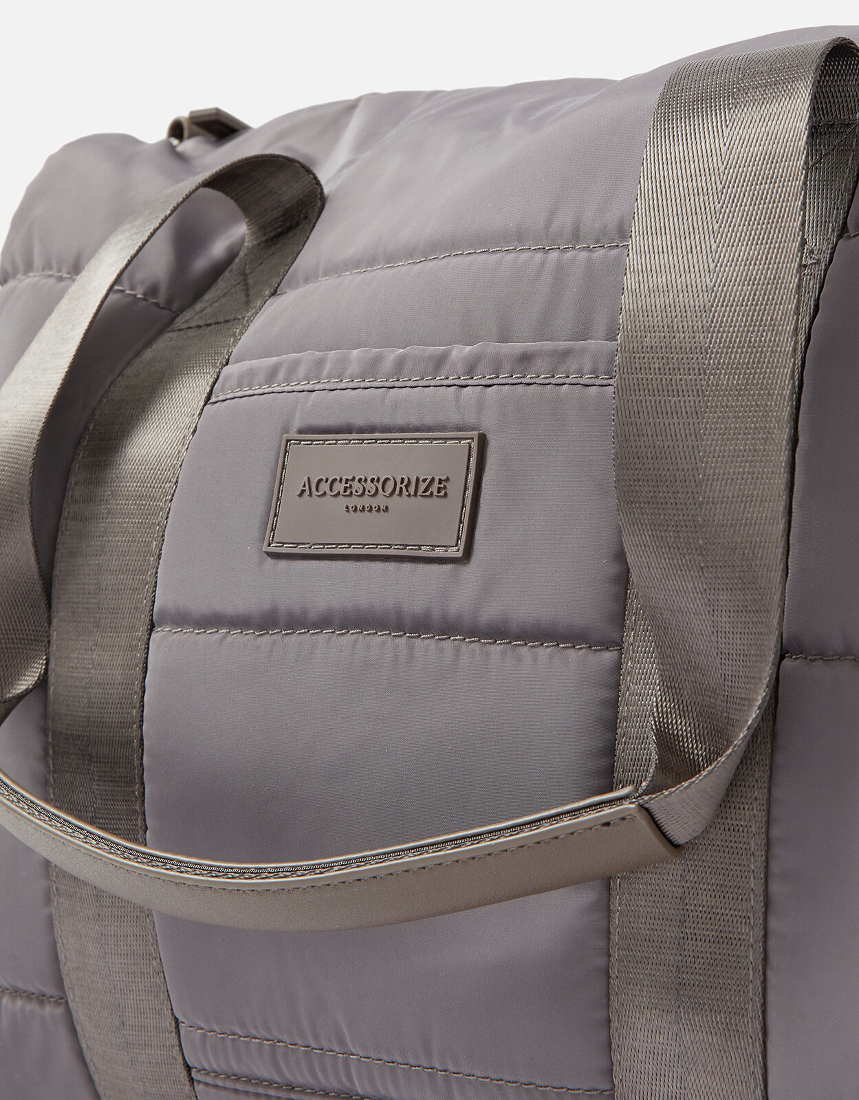 Accessorize gym bag clearance