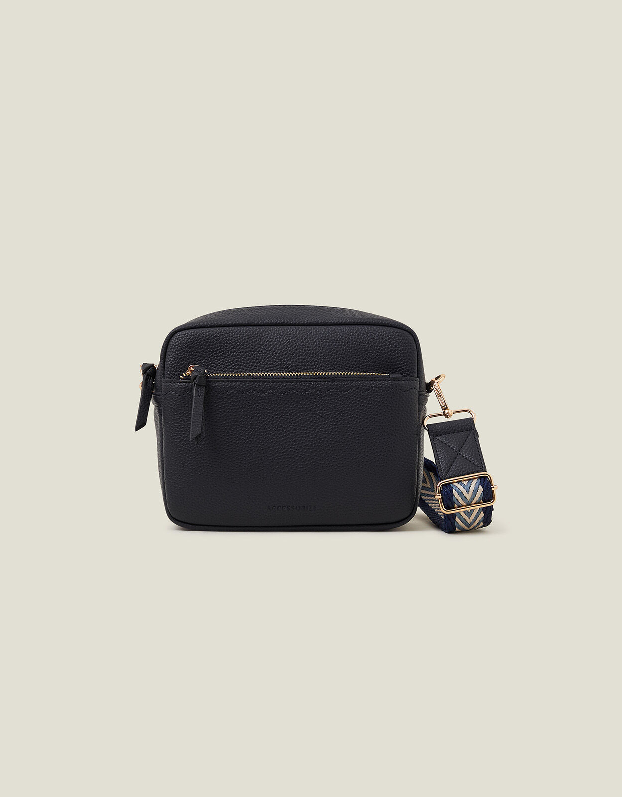 Accessorize blue bag store