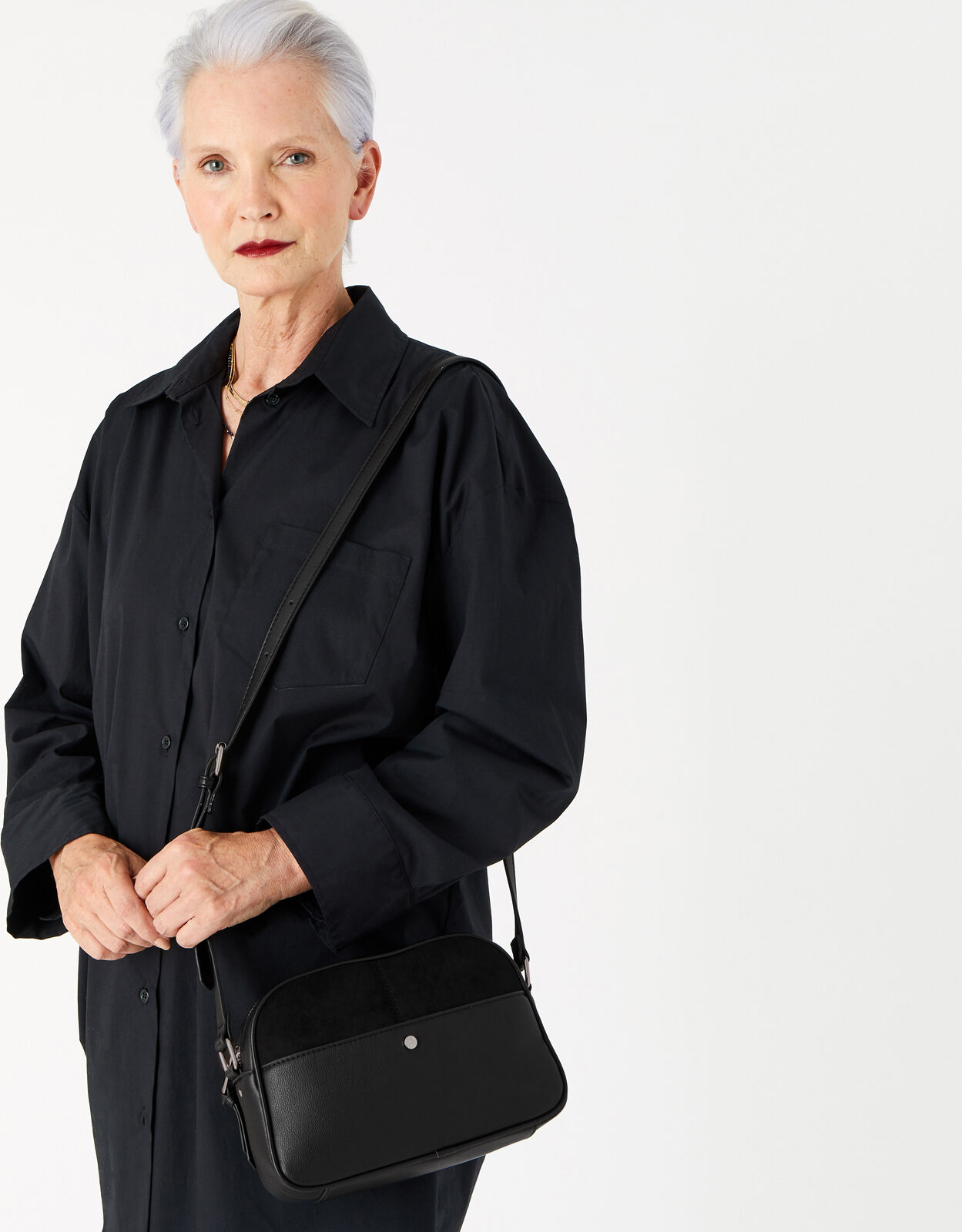 black cross over bag