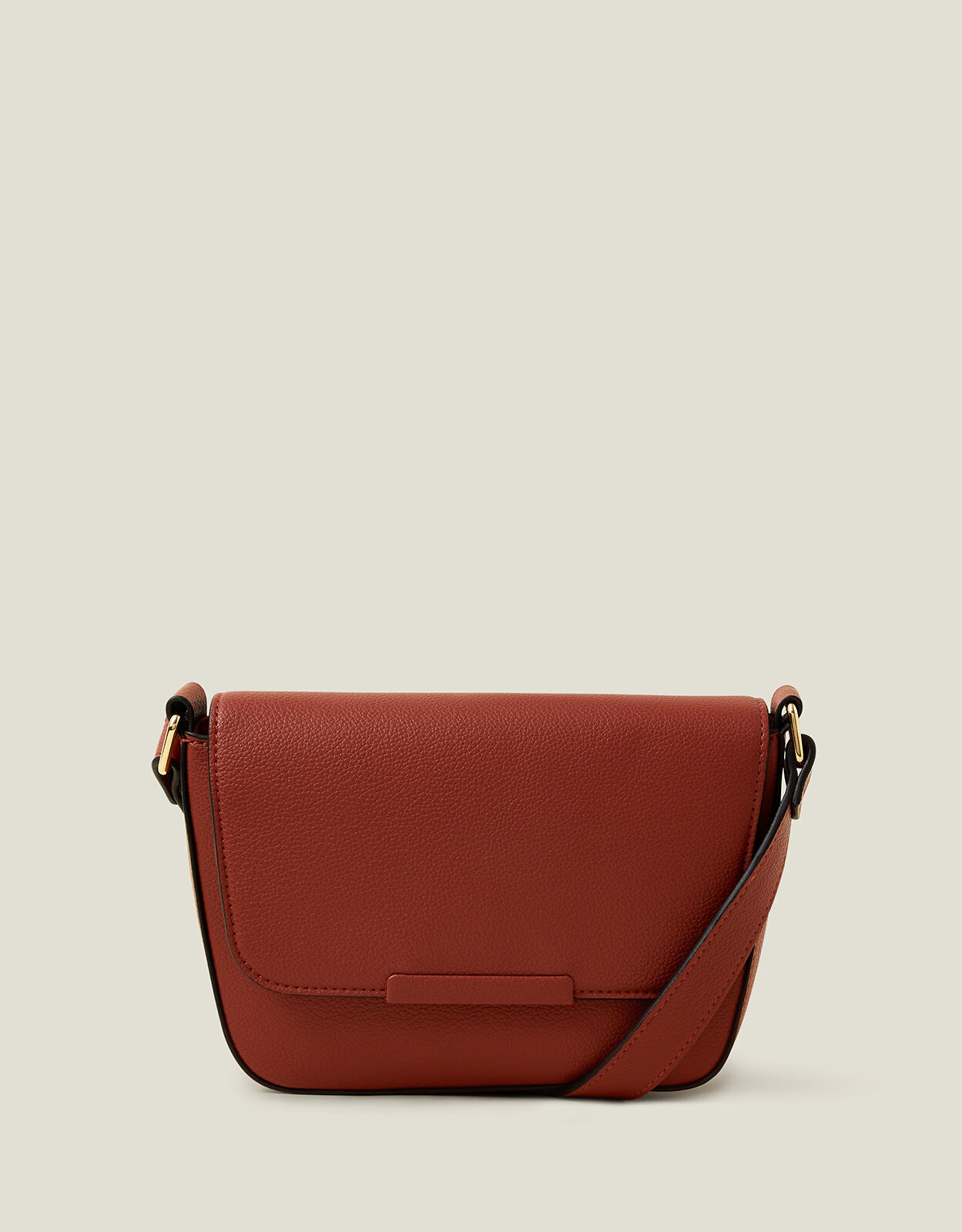 Accessorize bags sale store