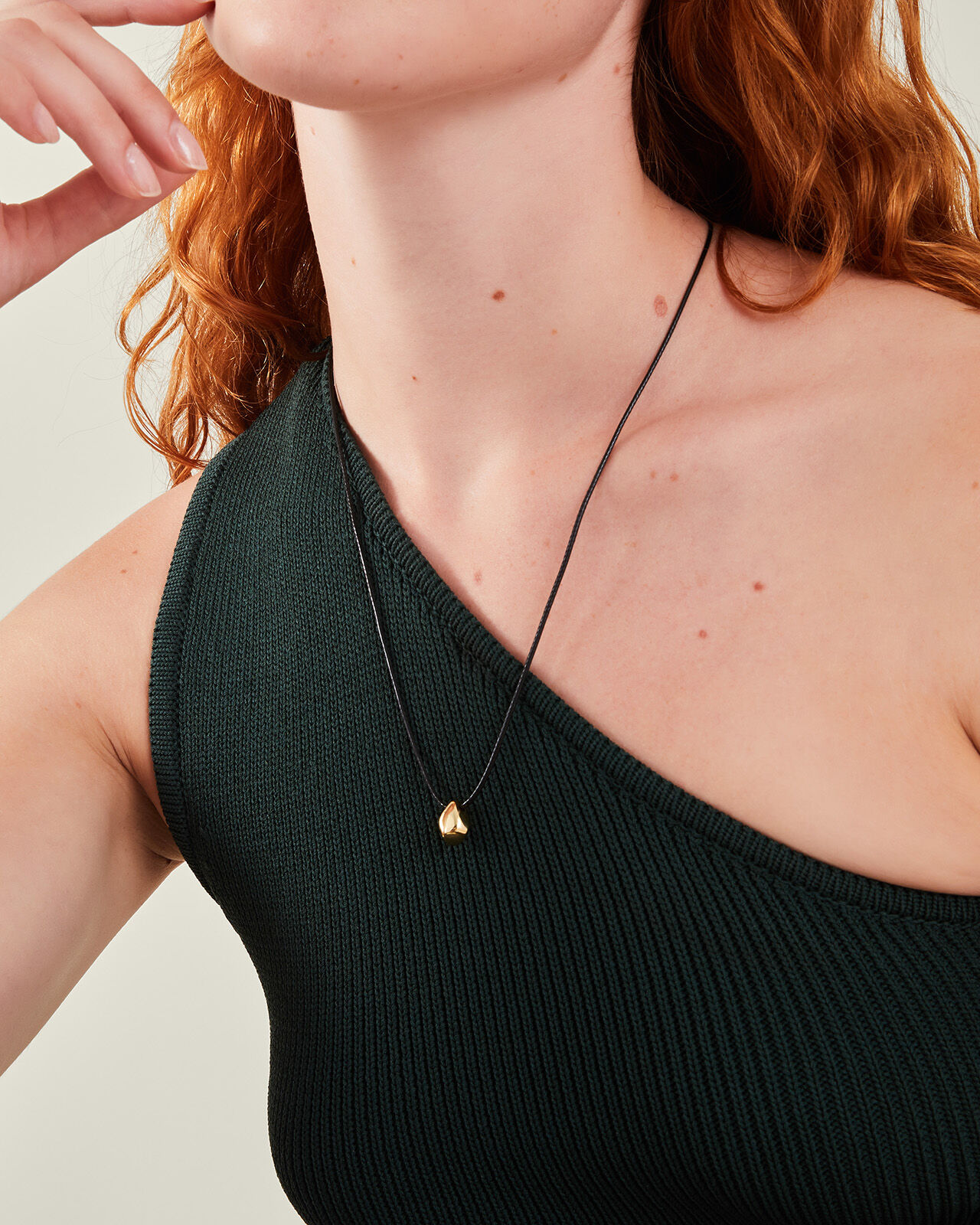 Cord necklace discount