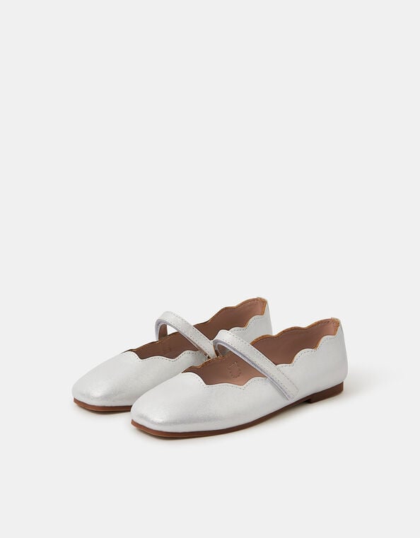 Girls Scallop Edge Ballet Flats, Ivory (IVORY), large