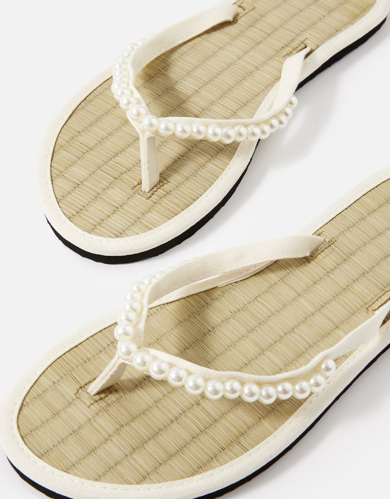 Pearl flip hot sale flops