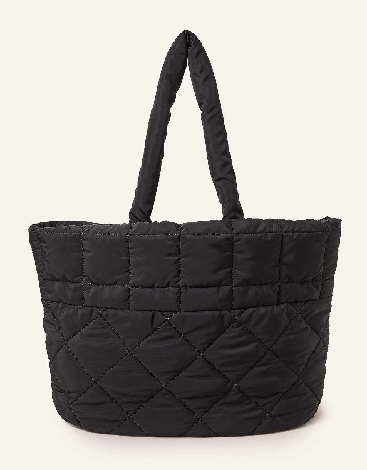 Black quilted shopper bag outlet