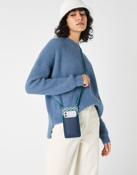 sale accessorize global