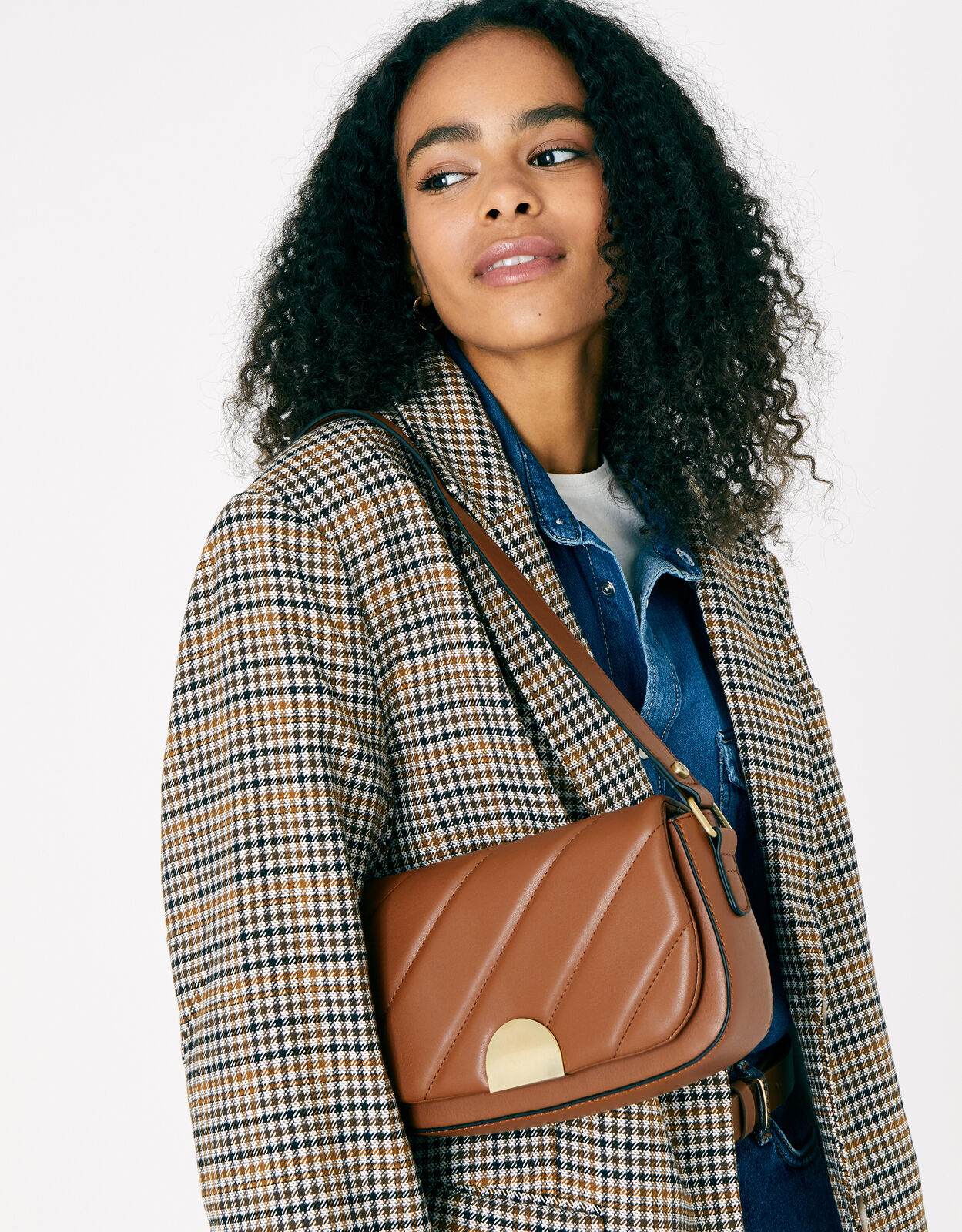 Lara Quilted Shoulder Bag Tan