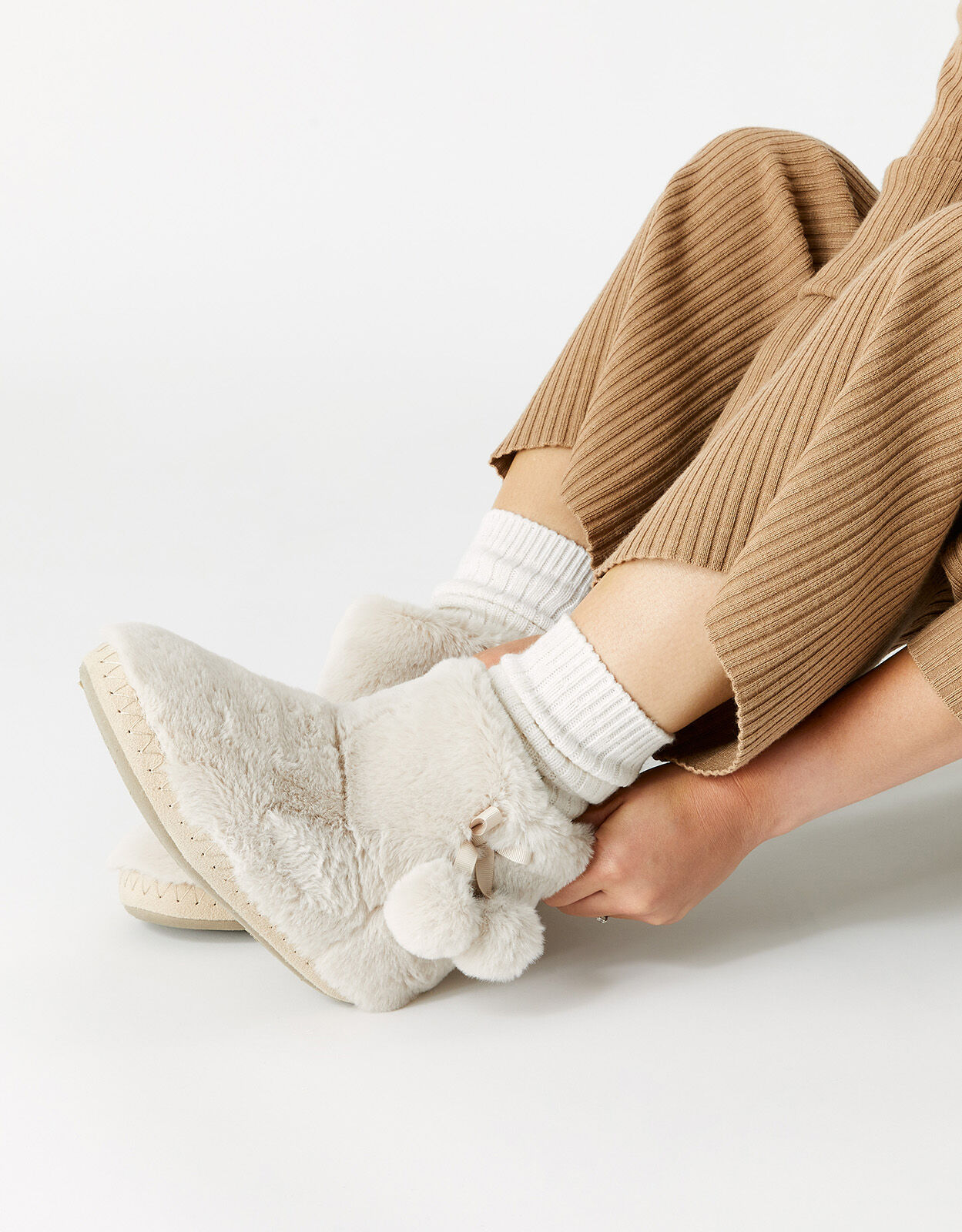 Accessorize slipper boots clearance