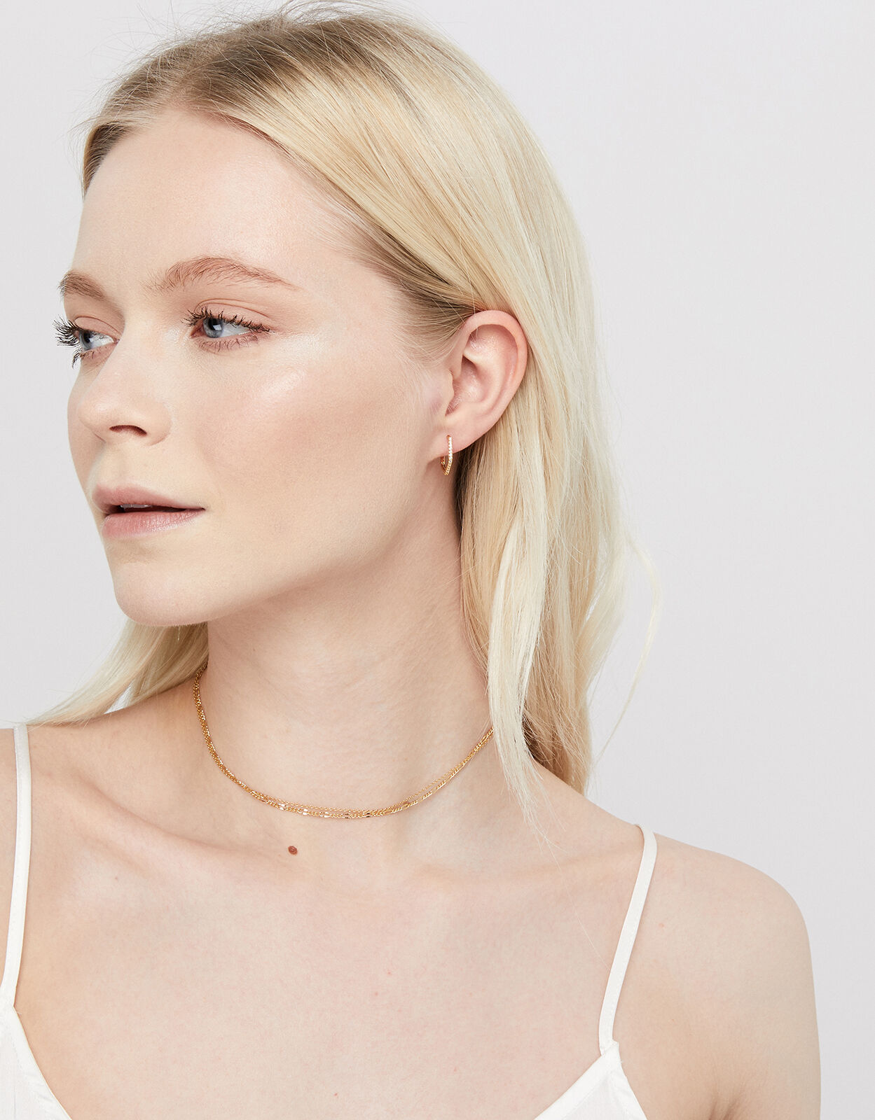 Accessorize choker outlet