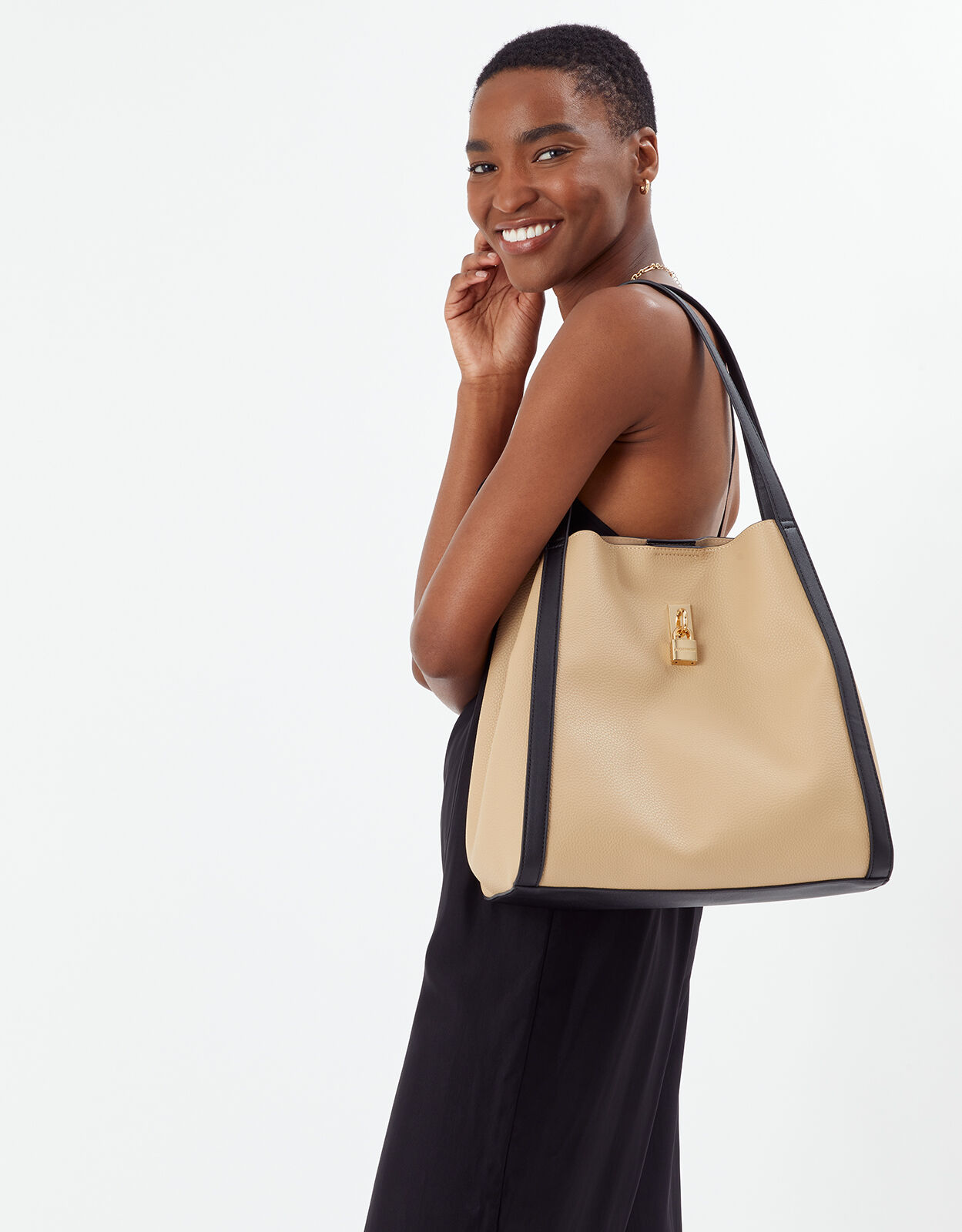 Padlock discount shoulder bag