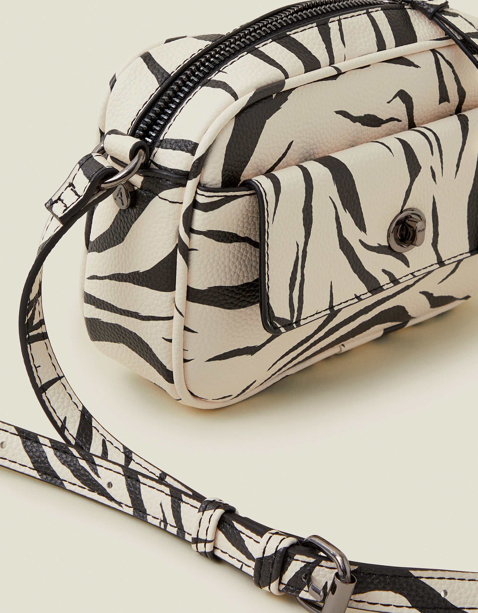 Animal Print Cross Body Bag