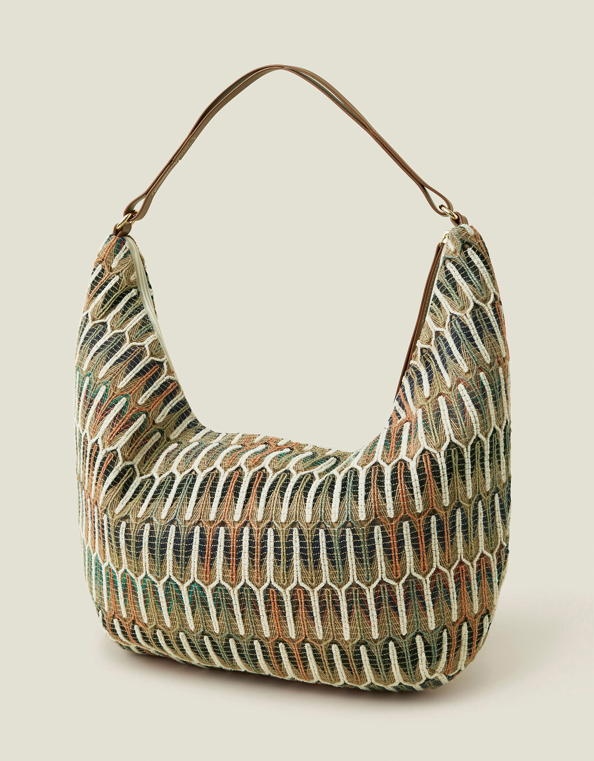 Accessorize hobo bag sales