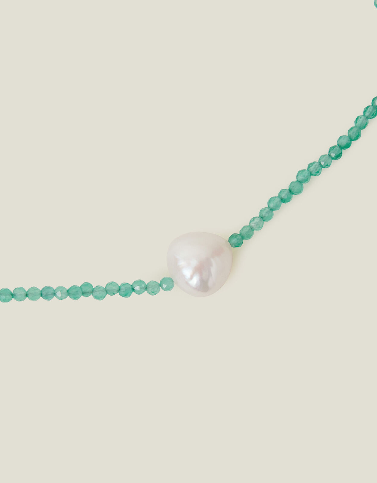 Beaded store pearl bracelet