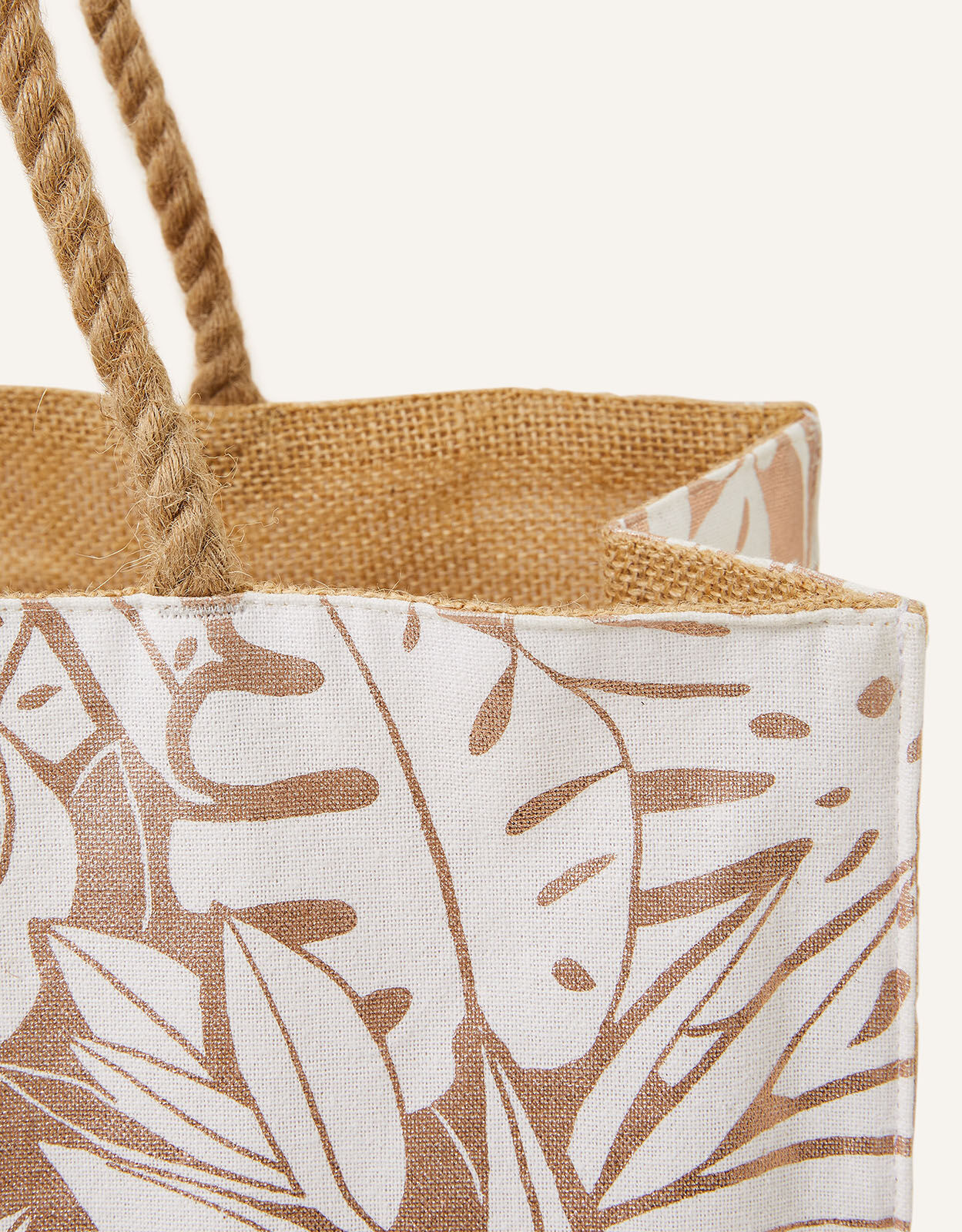 Accessorize beach bag sale discount
