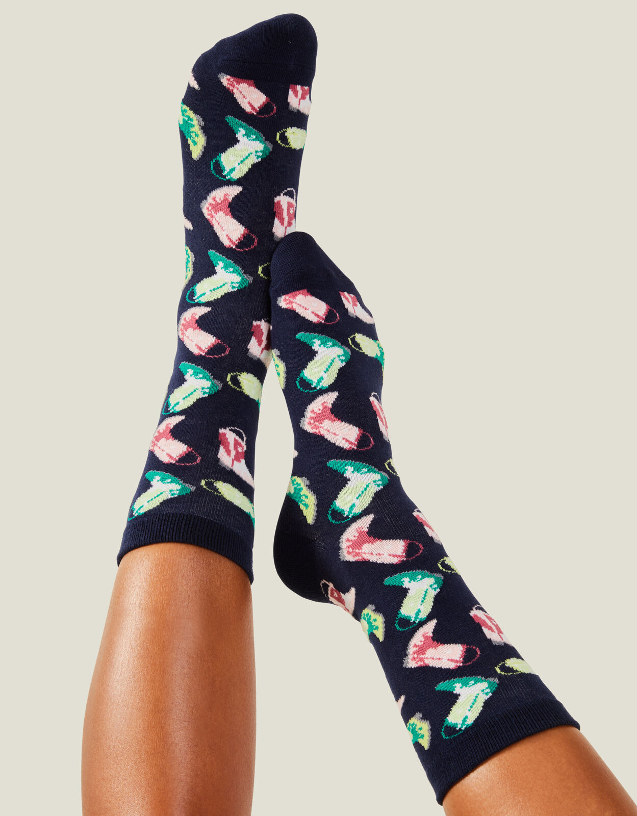 Socks for cowboy discount boots