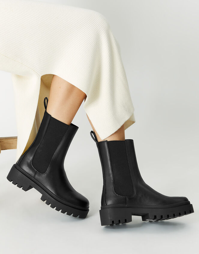 Super Chunky Chelsea Boots, Black (BLACK), large