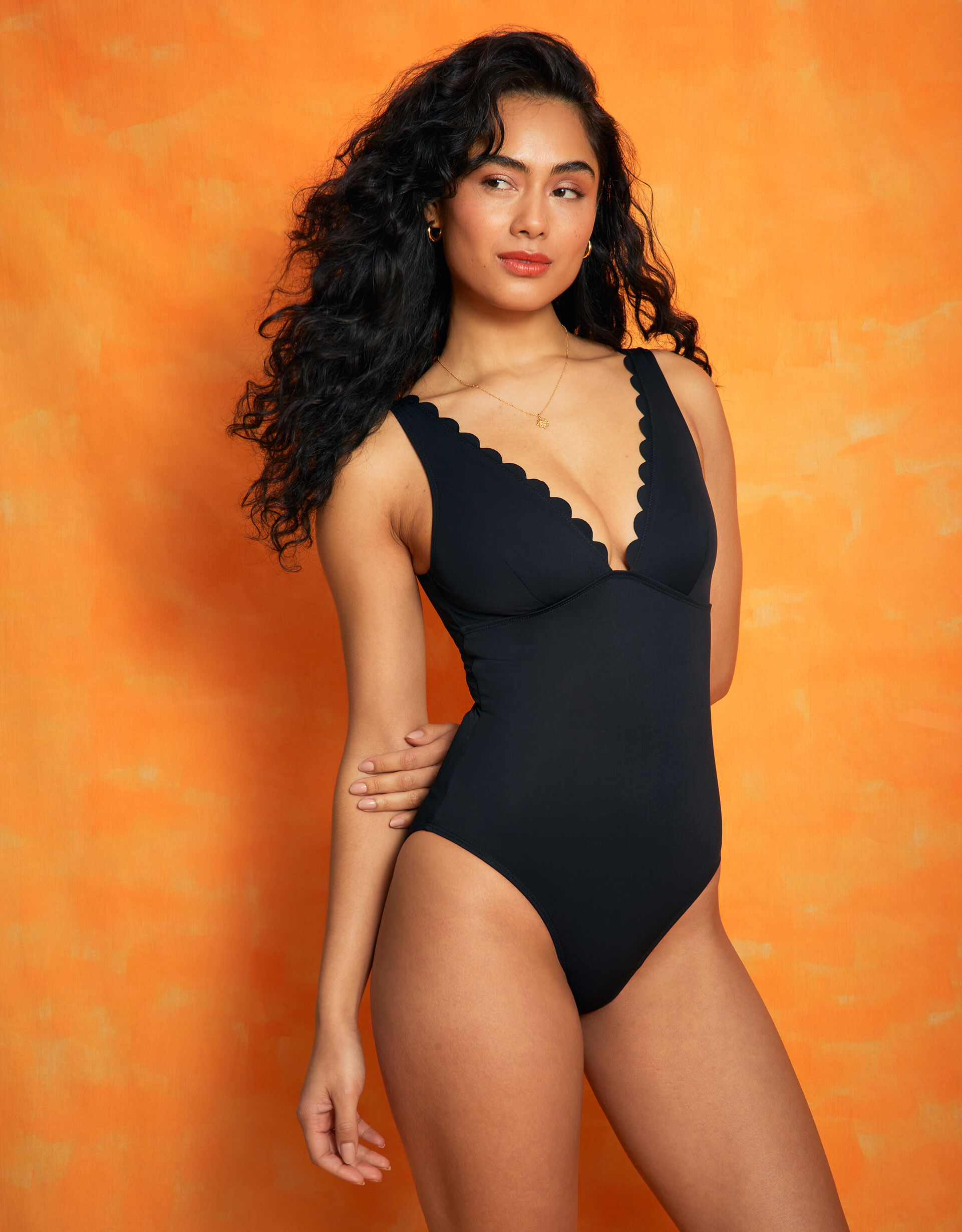 scalloped swimsuit top